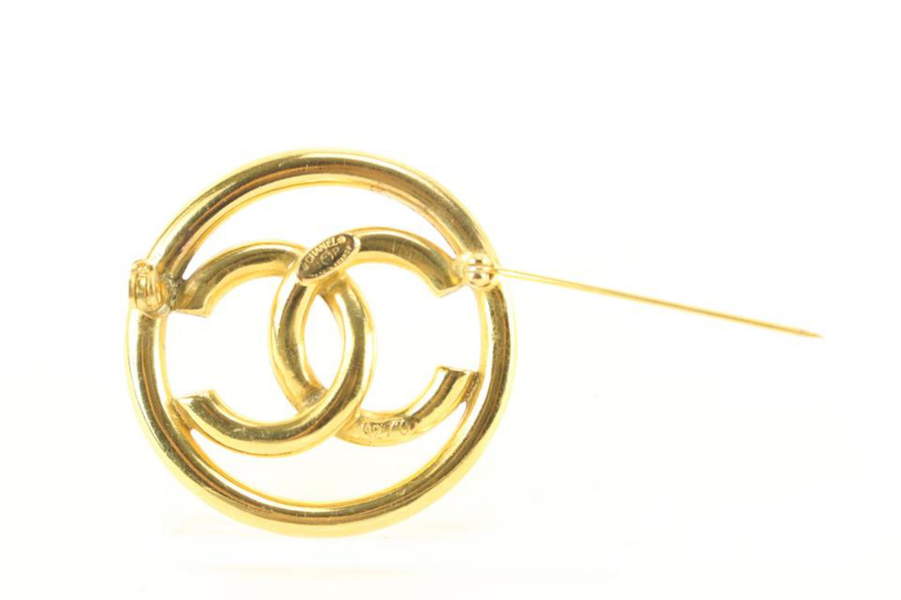 Chanel 93P 24k Gold Plate CC Logo Circle Brooch Pin 31ck824s For Sale 2