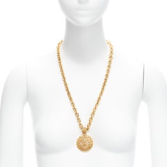 CHANEL 94A Vintage gold tone interlock CC logo coin pendant chain necklace