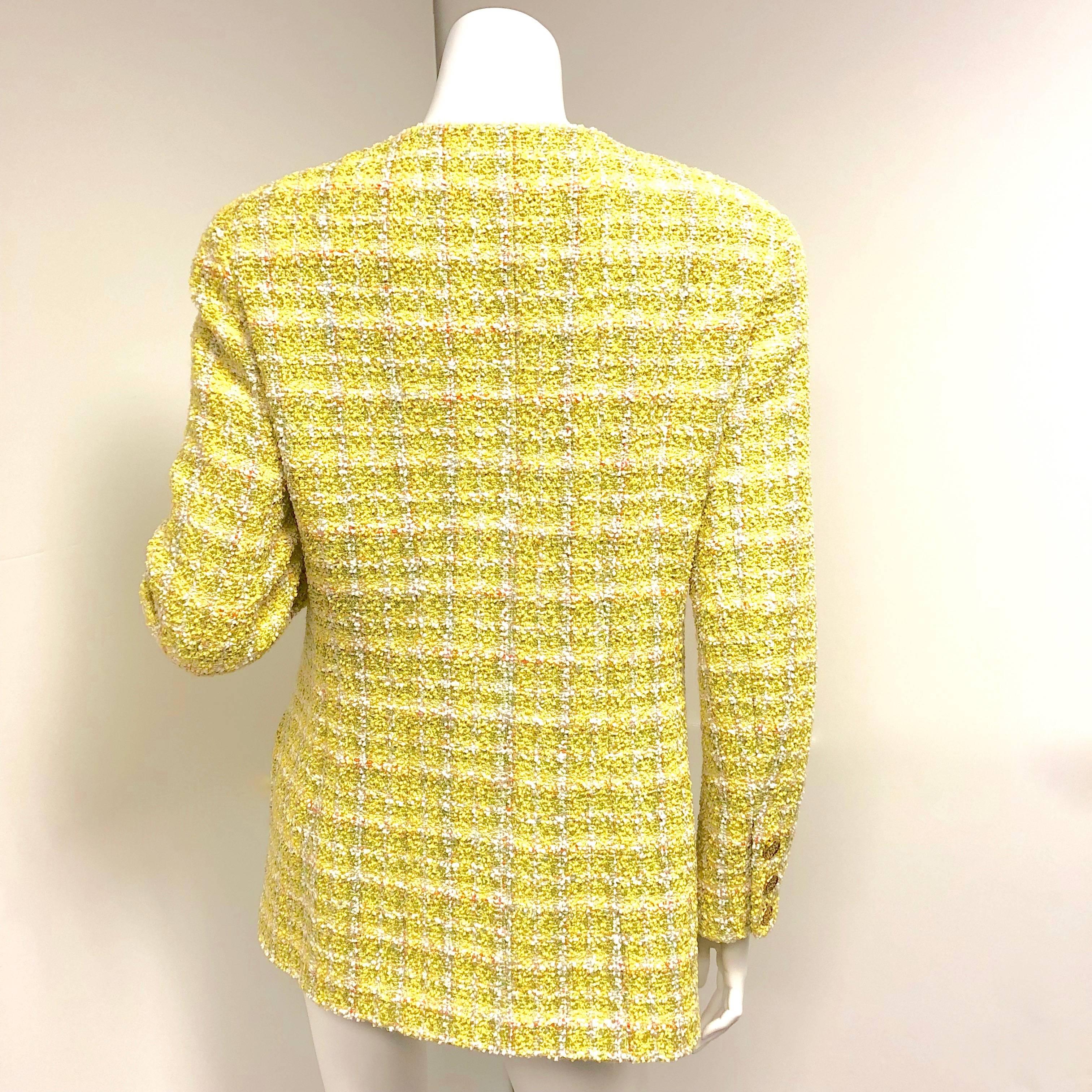 Women's Chanel 94P Vintage Jacket Yellow Fantasy Tweed Gold CC Buttons  For Sale