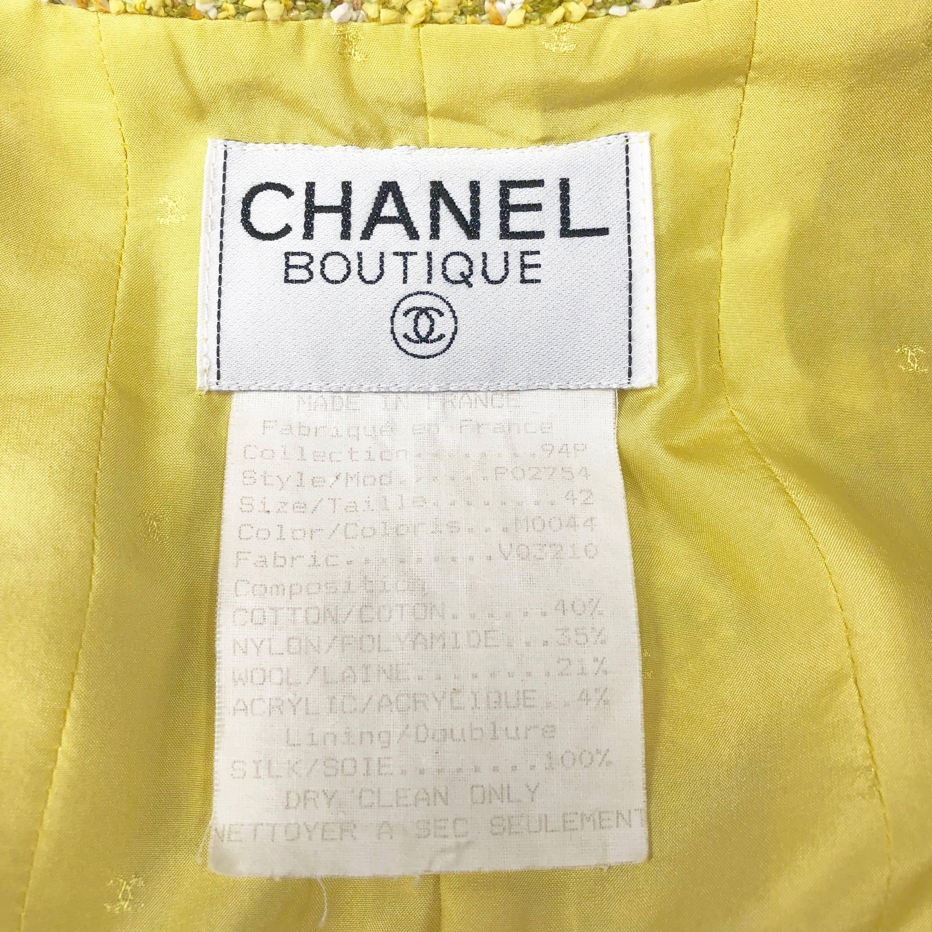 Chanel 94P Vintage Jacket Yellow Fantasy Tweed Gold CC Buttons  For Sale 3