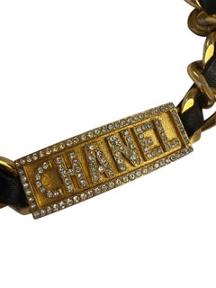 Chanel 95P 1995 Barbie Collection Logo Plate Strass verflochtene Leder Halskette