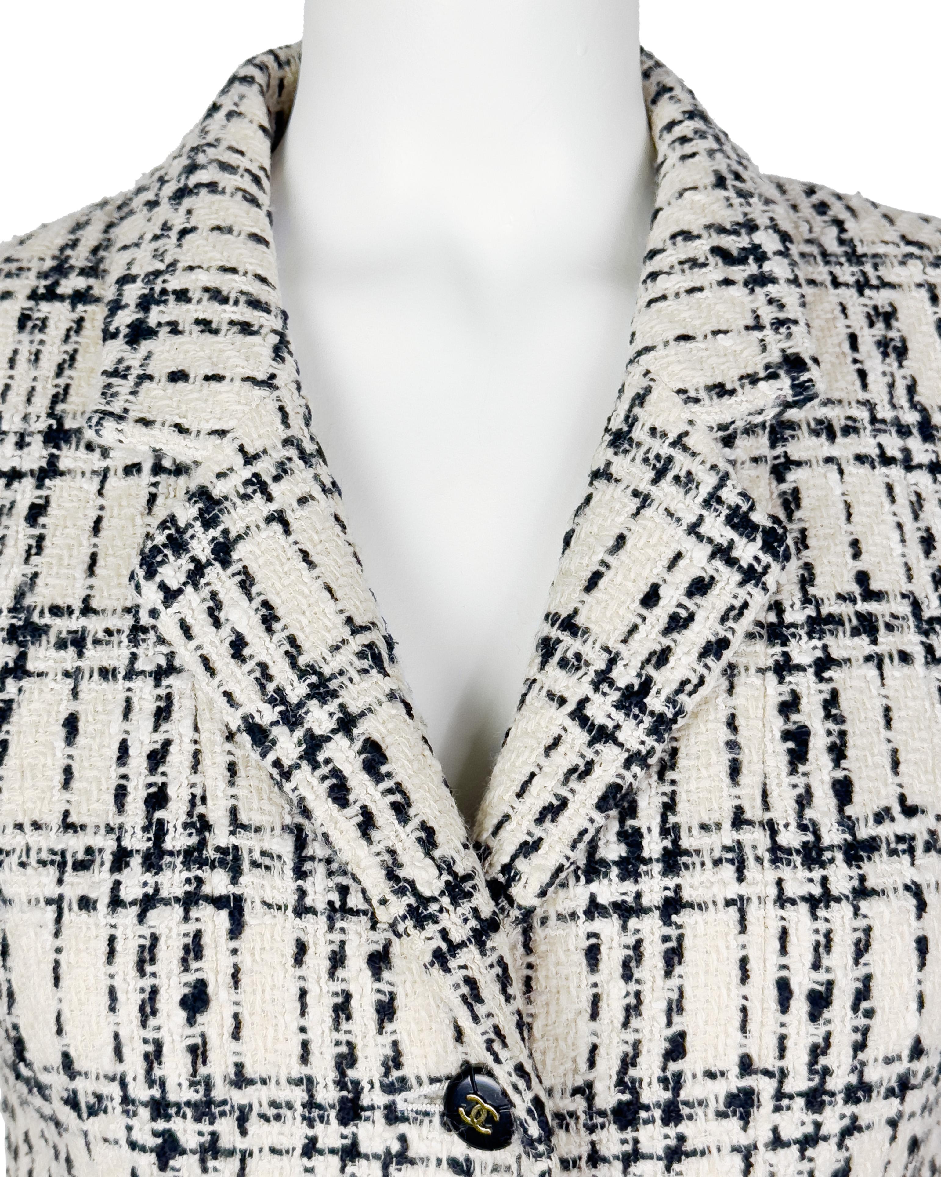 Chanel 95P Collection S Veste en laine noire et crème Bon état - En vente à Toronto, Ontario