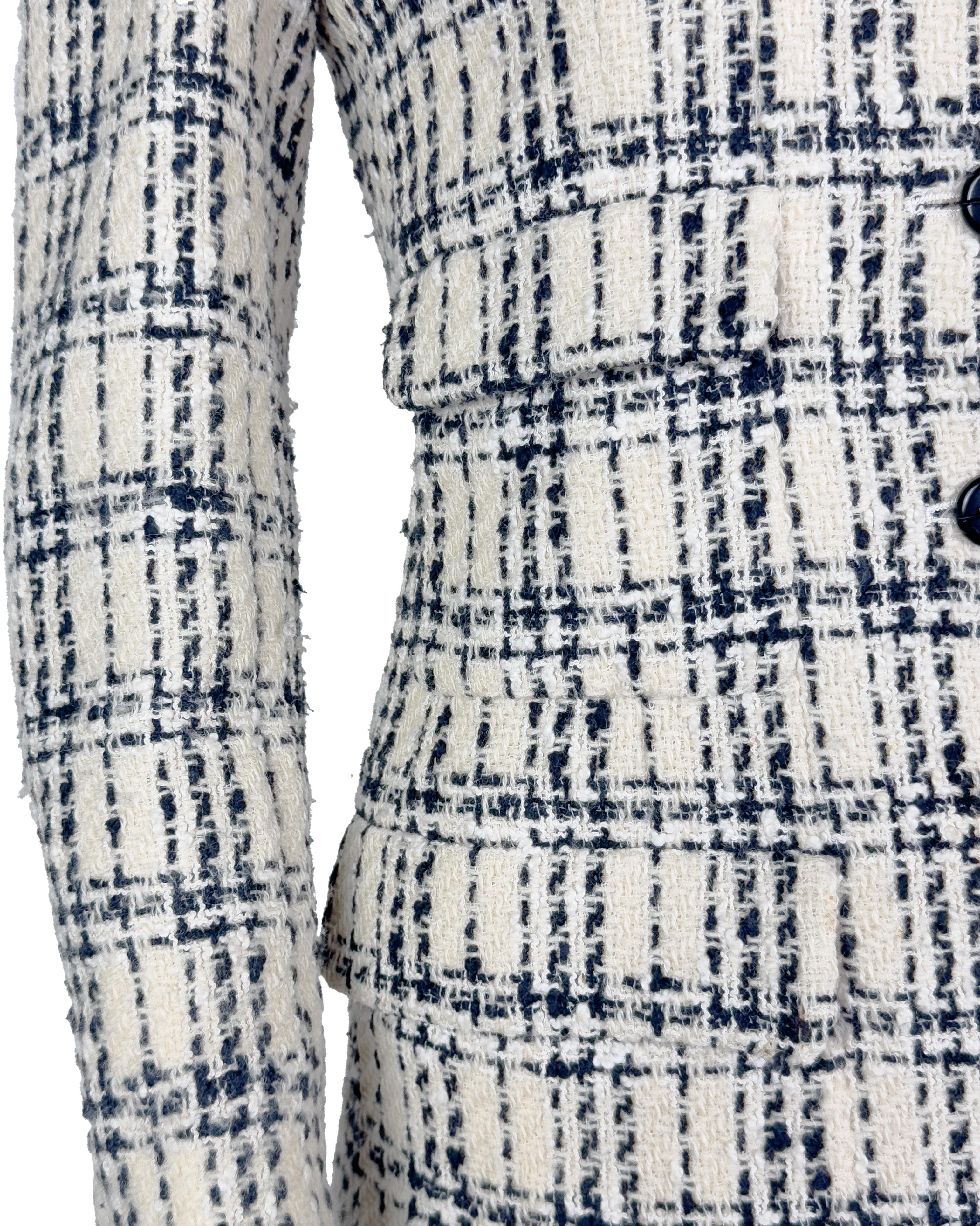 Chanel 95P Collection S Veste en laine noire et crème Pour femmes en vente