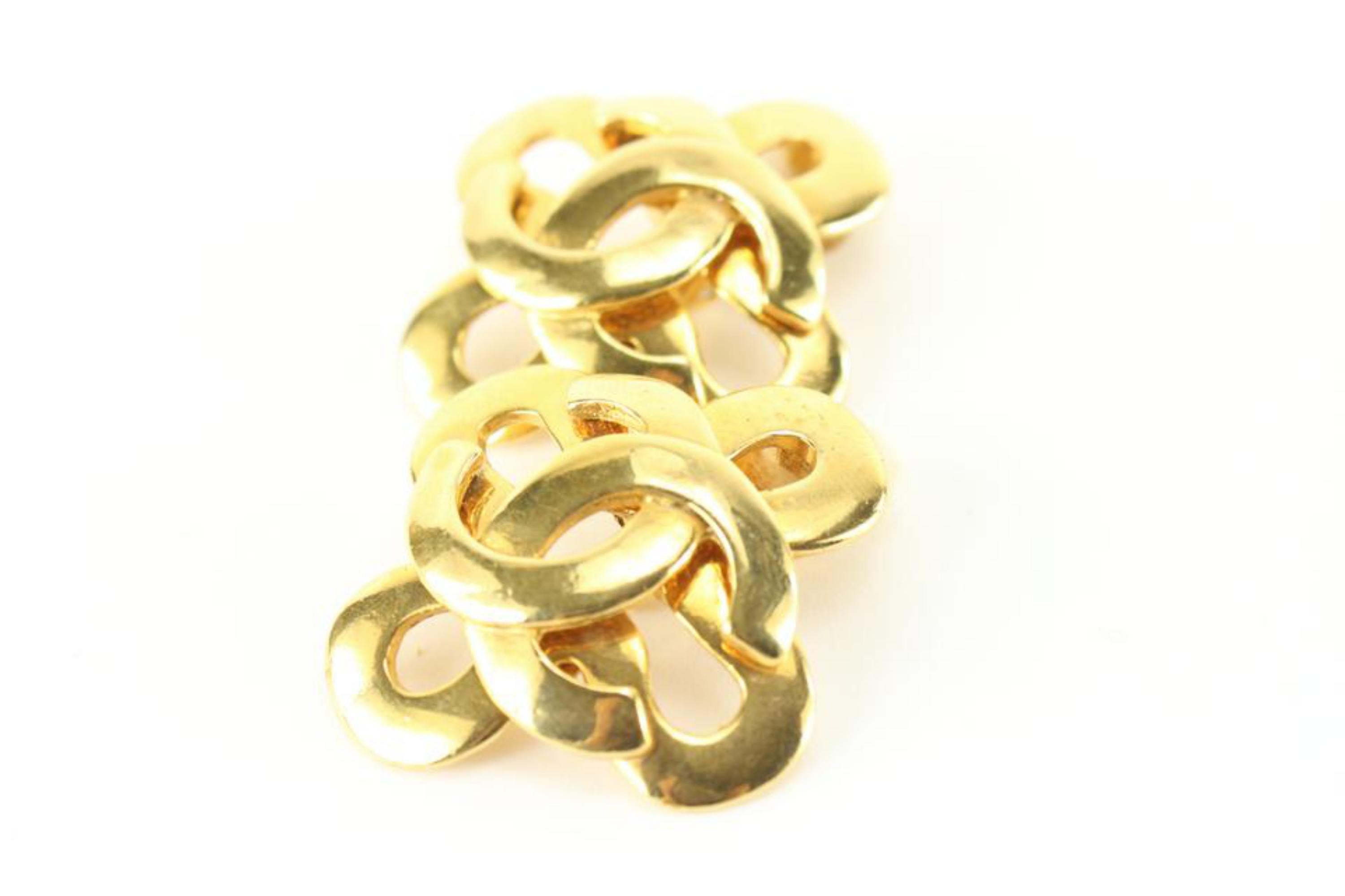 Chanel 95P Gold Plated Clover CC Earrings 46cc825s In Good Condition In Dix hills, NY