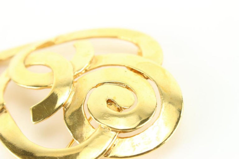 Chanel 95p Spiral Heart CC Brooch Pin Corsage 29ck824s For Sale at 1stDibs