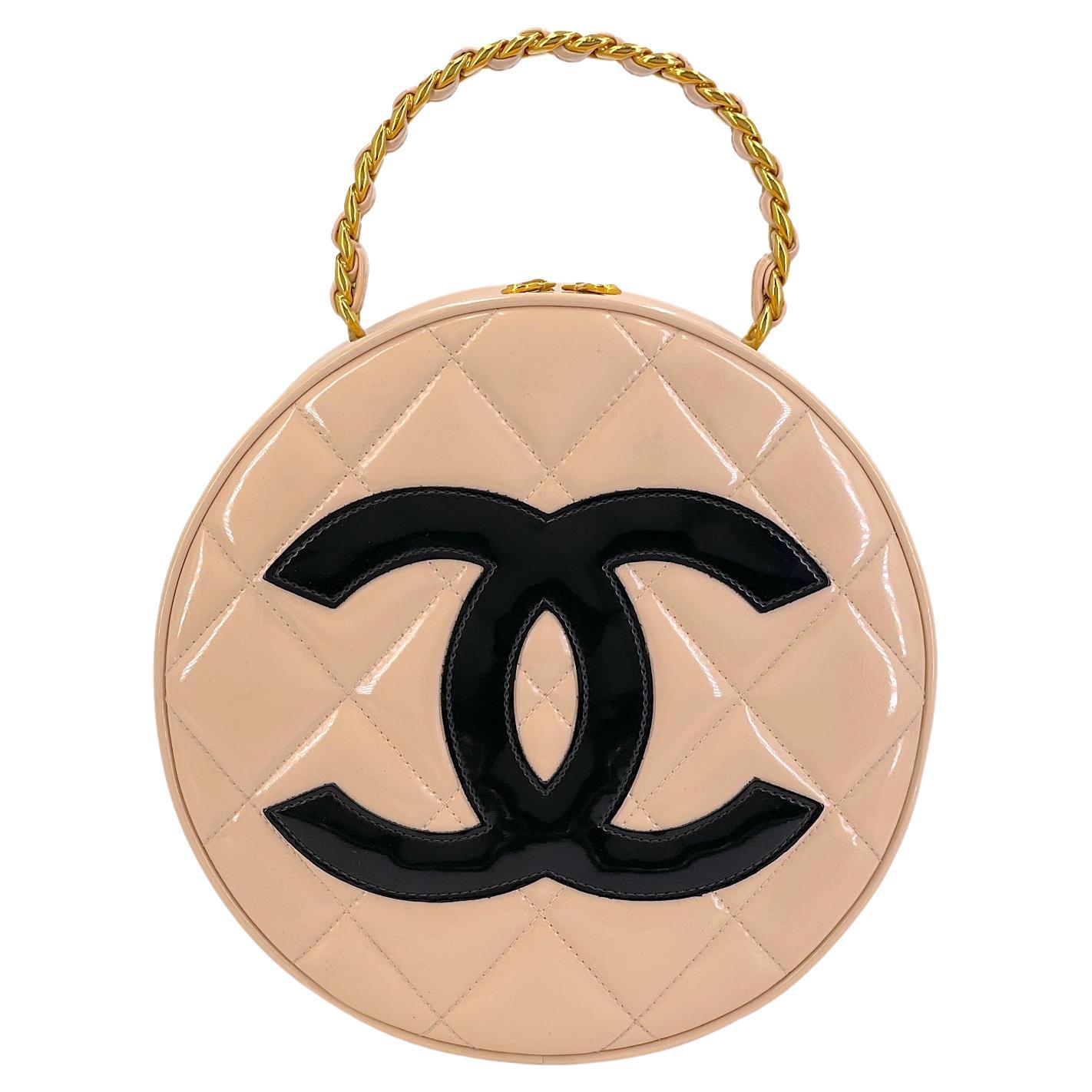 Chanel 95P Vintage "Barbie" Round Vanity Bag Beige Patent 24k GHW 68832