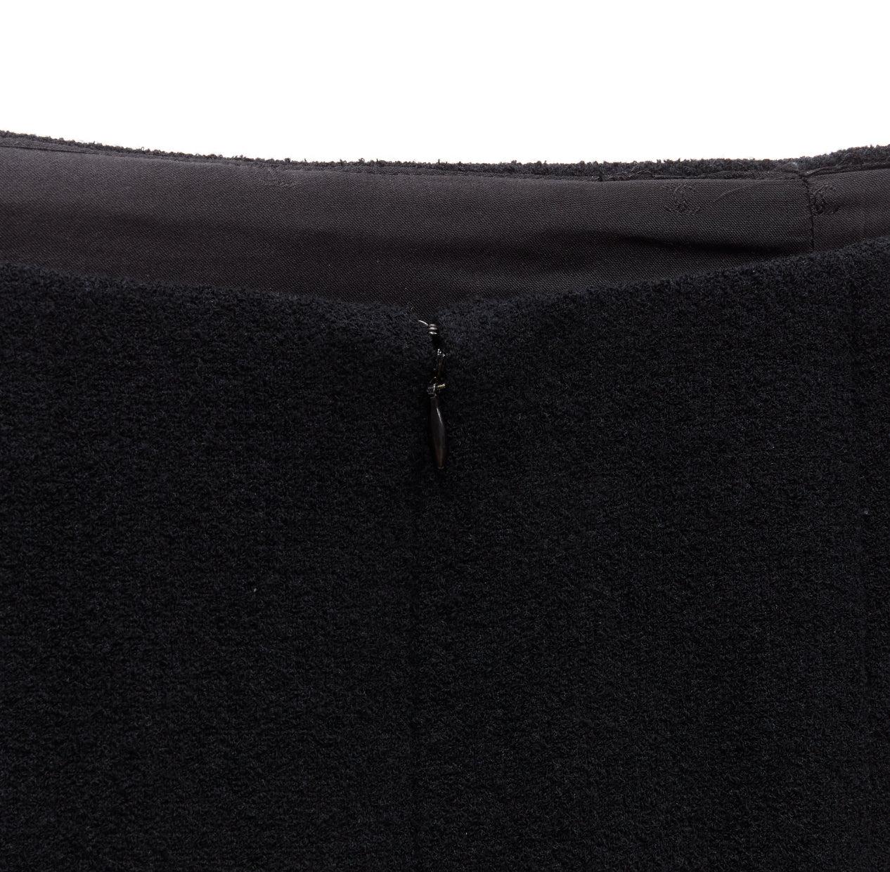 Women's CHANEL 96A black wool tweed CC silver logo button pencil skirt FR44 XXL For Sale