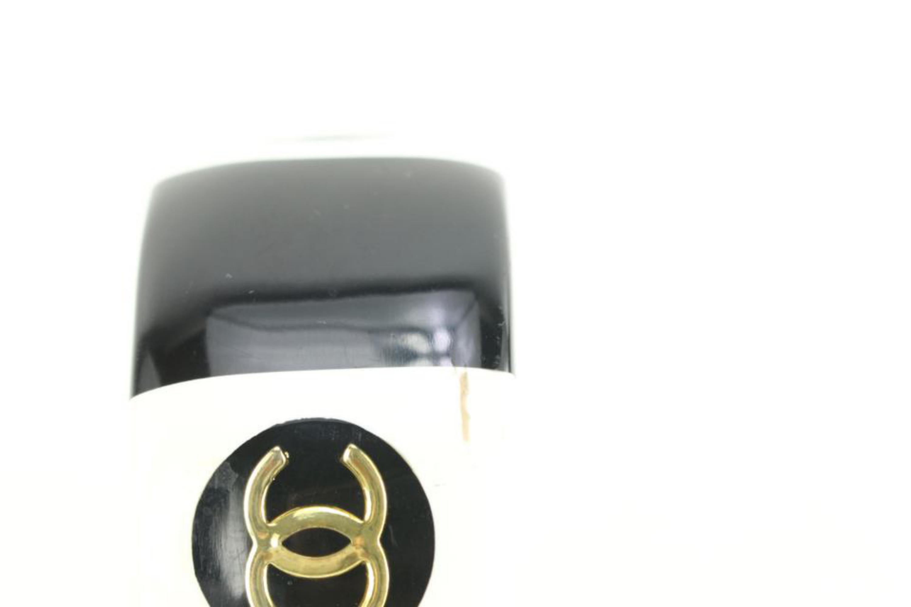 Chanel 96P Black x Ivory Coco Button CC Wide Cuff Bracelet Bangle 77cz615s For Sale 1
