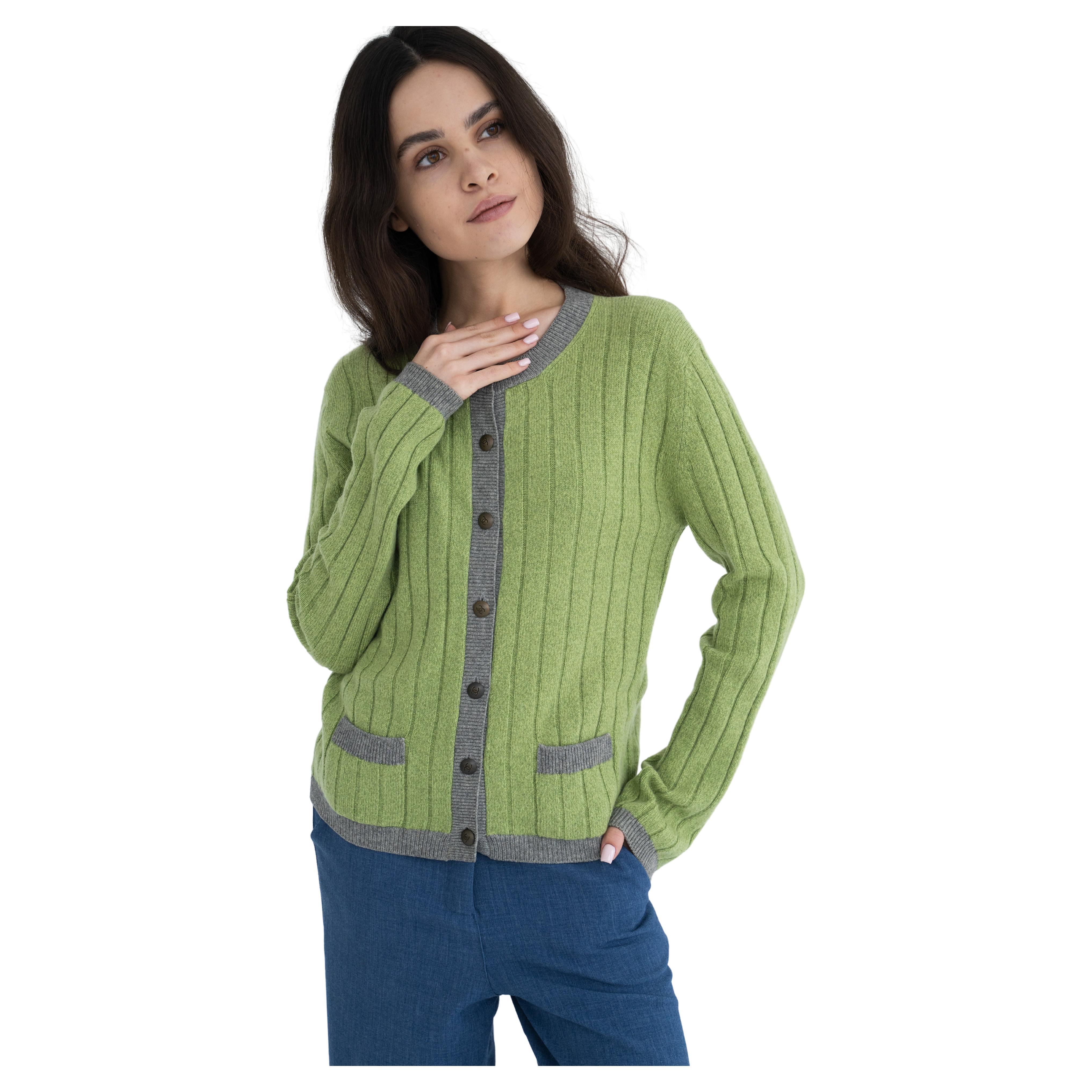 Chanel 97A 1997/1998 F/W RTW cashmere cardigan