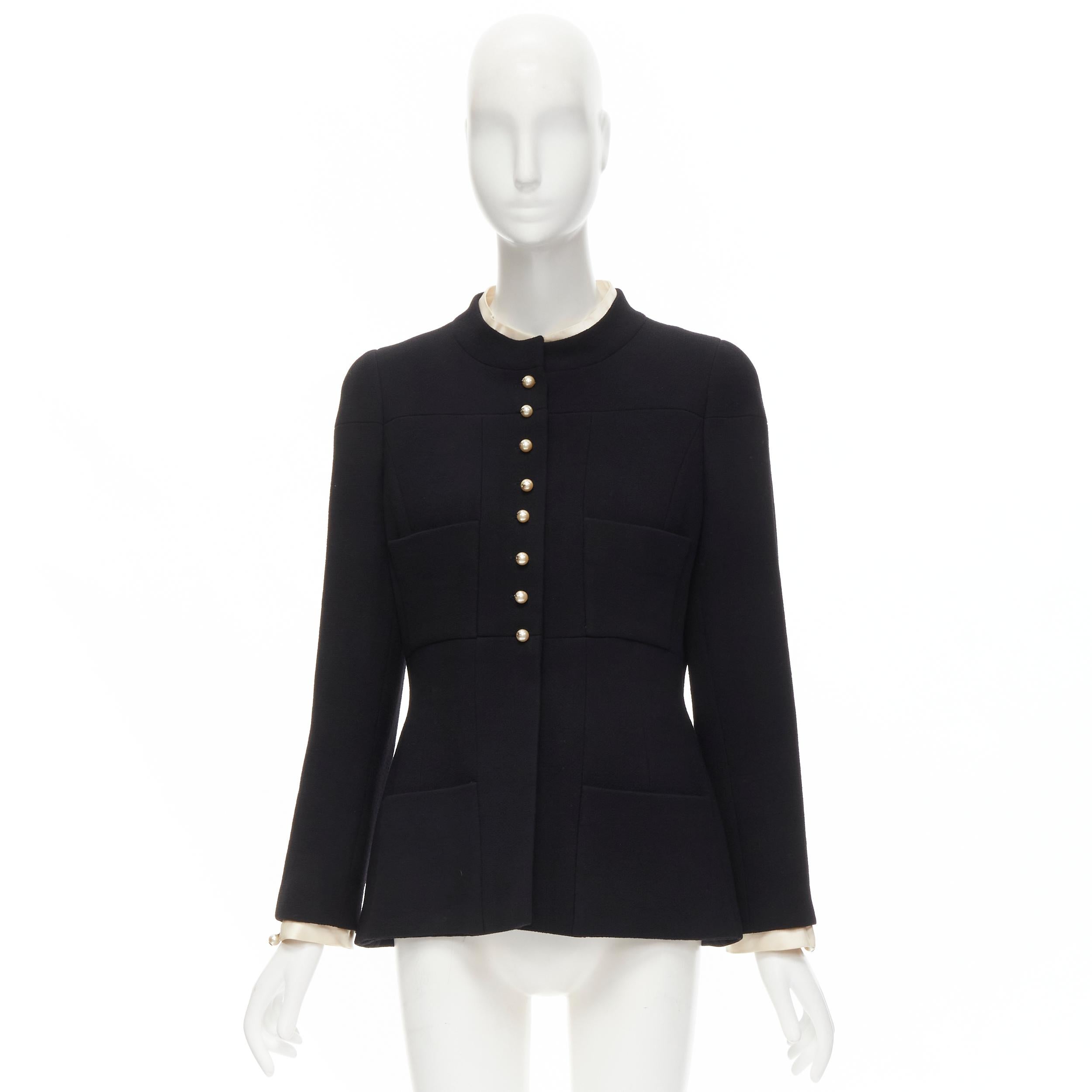 CHANEL 97A Vintage black wool CC pearl buttons panelled 4-pocket jacket FR40 M For Sale 5