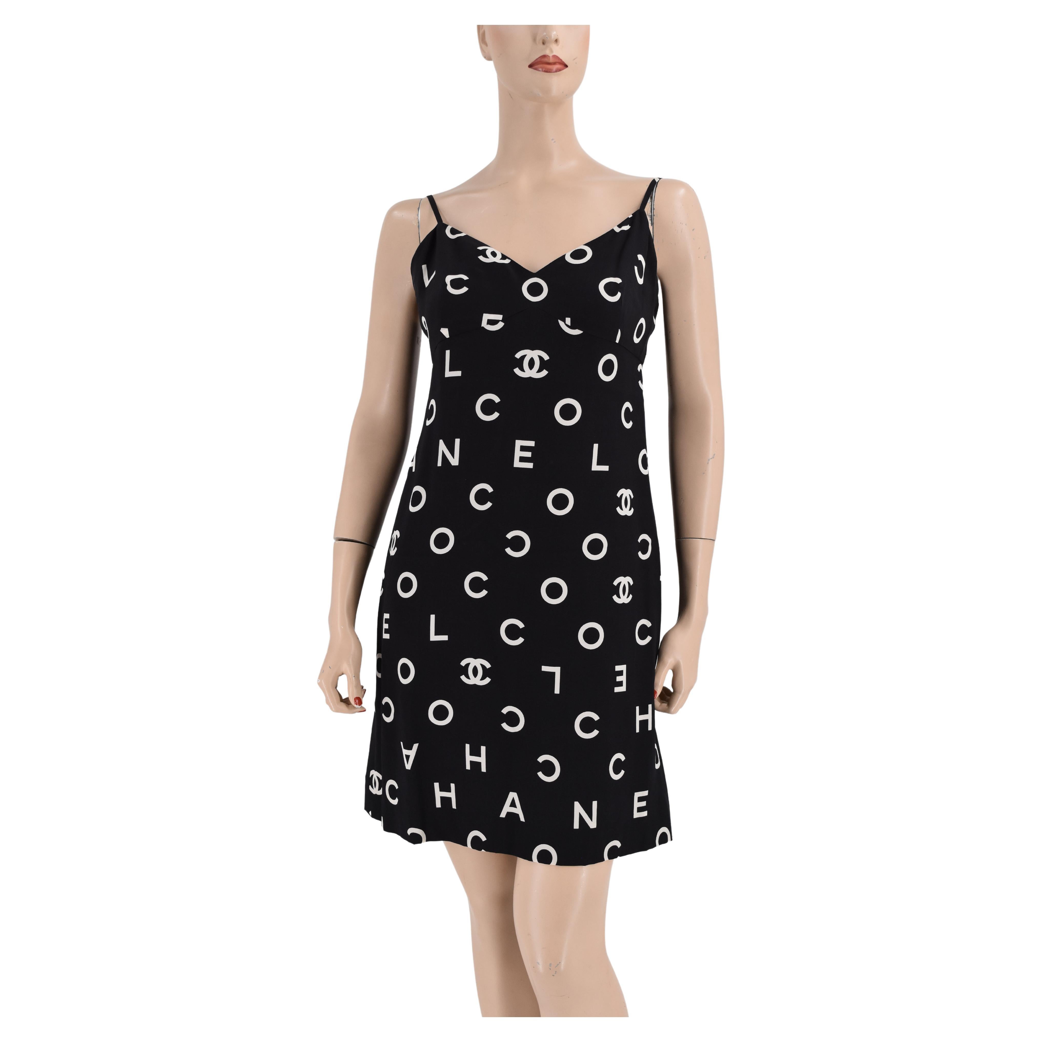 1997 Chanel Dress - 10 For Sale on 1stDibs | vintage chanel 1997 Chanel Dress - 10 For Sale on 1stDibs | vintage chanel
