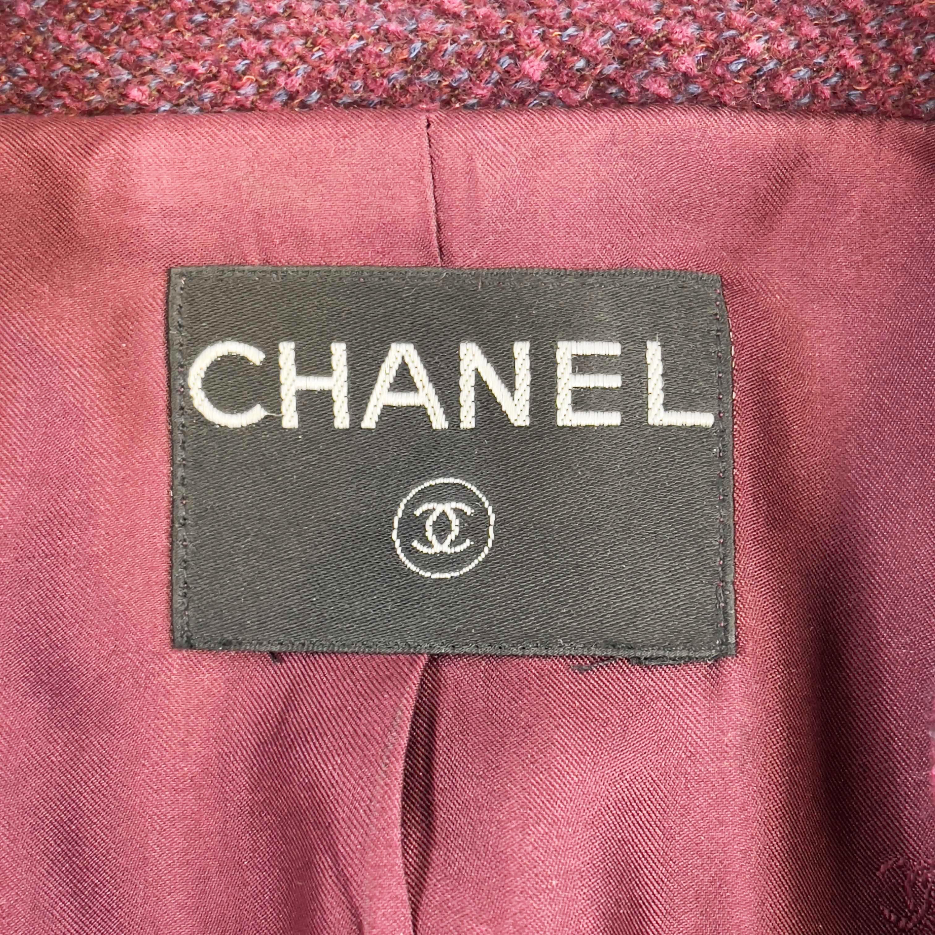 CHANEL- 98A 3 Piece Set - Boucle Hat / Jacket / Skirt - Mulberry - Size 40 US 8 For Sale 1