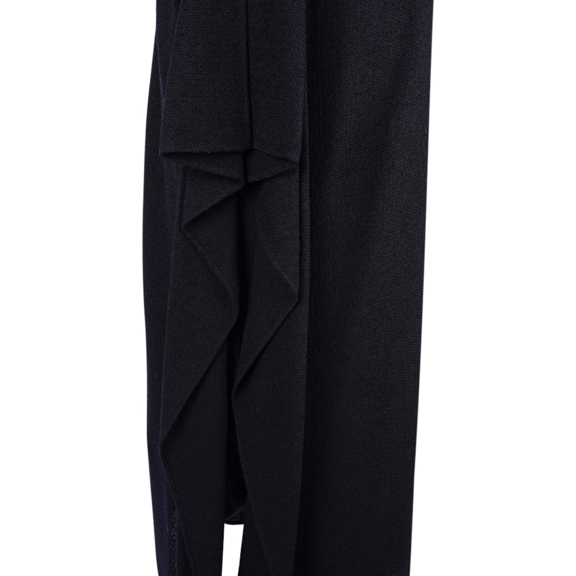 Chanel 98A Long Straight Skirt Beautifully Draped Rear 36 / 4 For Sale 3