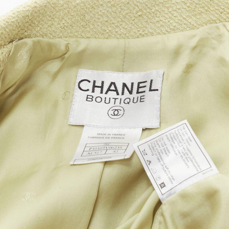 CHANEL 98C Vintage tweed jaune pastel CC button long jacket FR42 L en vente 5