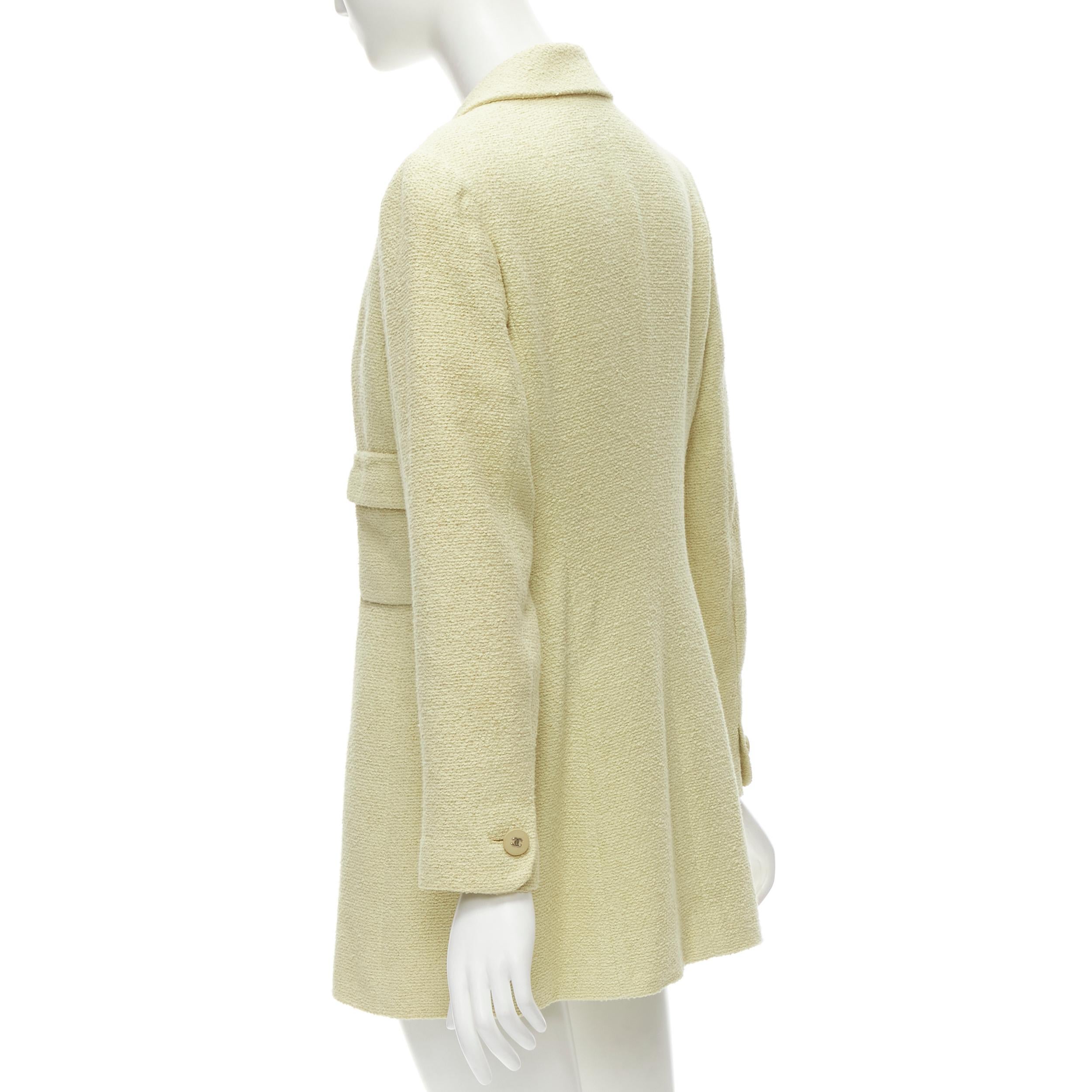 CHANEL 98C Vintage pastel yellow tweed CC button long jacket FR42 L For Sale 2