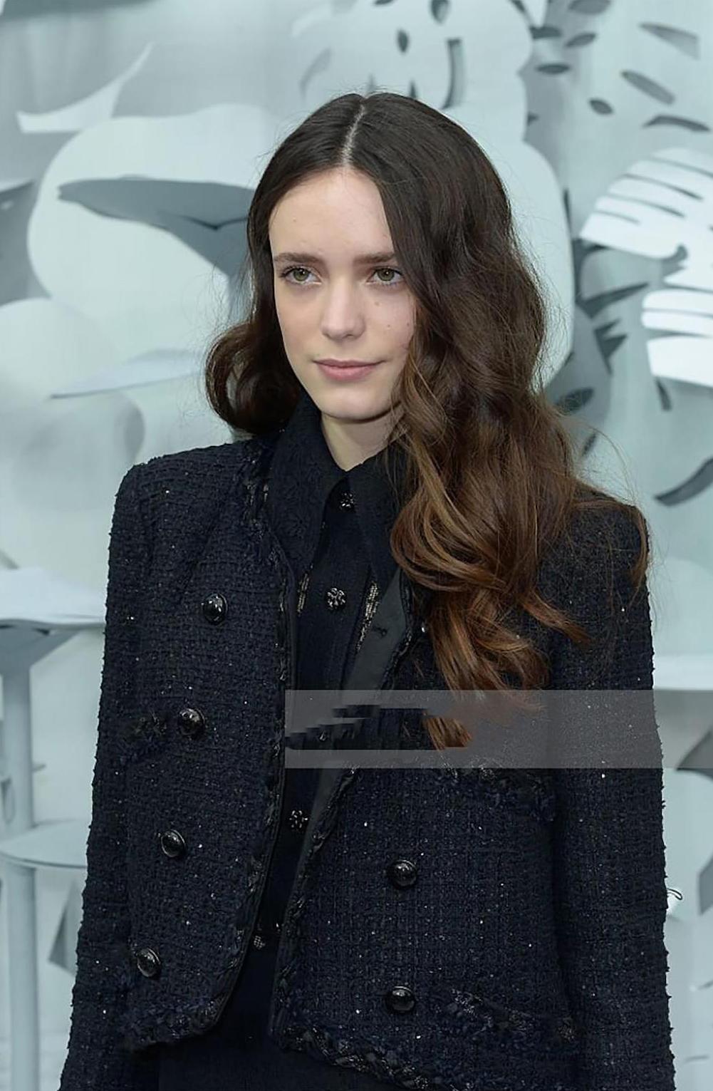 Chanel 9K$ Black Sequin Tweed Jacket In Excellent Condition In Dubai, AE