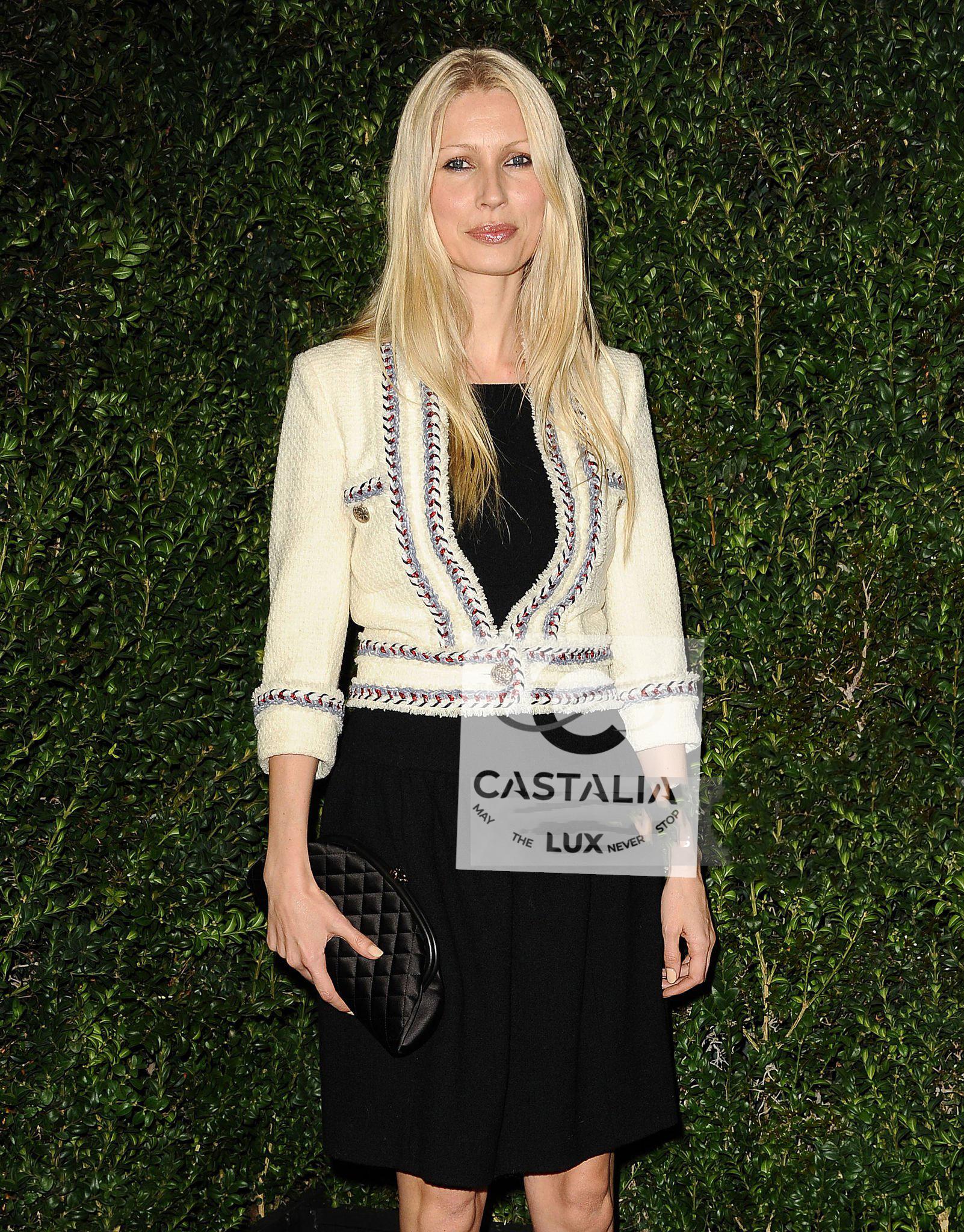 Women's or Men's Chanel 9K$ Cara Delevingne Style Lesage Tweed Jacket 40 FR For Sale