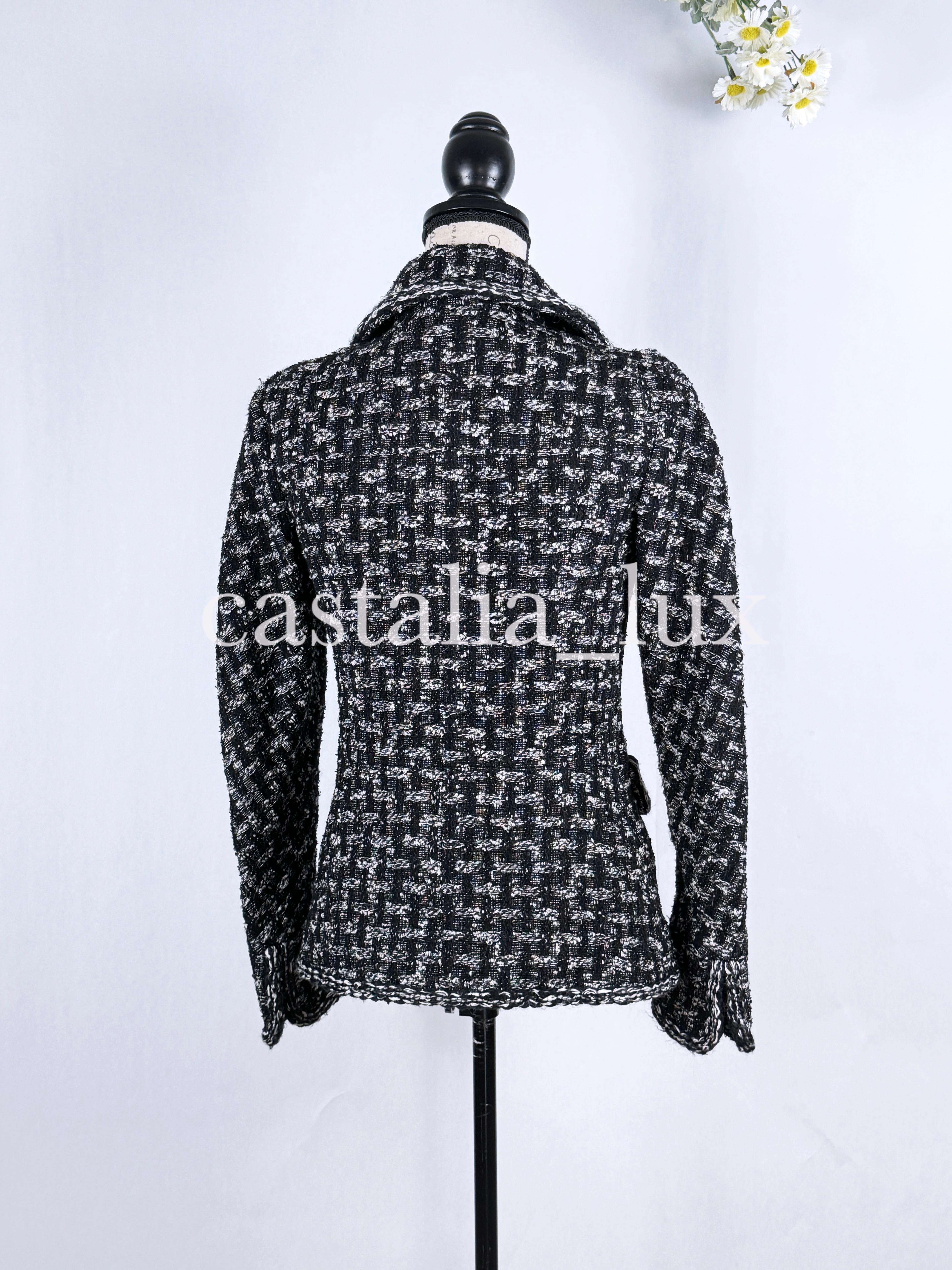 Chanel 9K$ CC Buttons Black Tweed Jacket For Sale 8