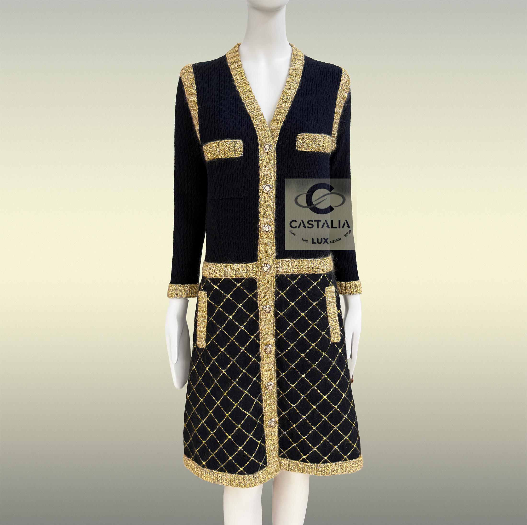 Chanel 9K$ Icónico Vestido Chaqueta Acolchada Coco Brasserie 38 FR en venta 10