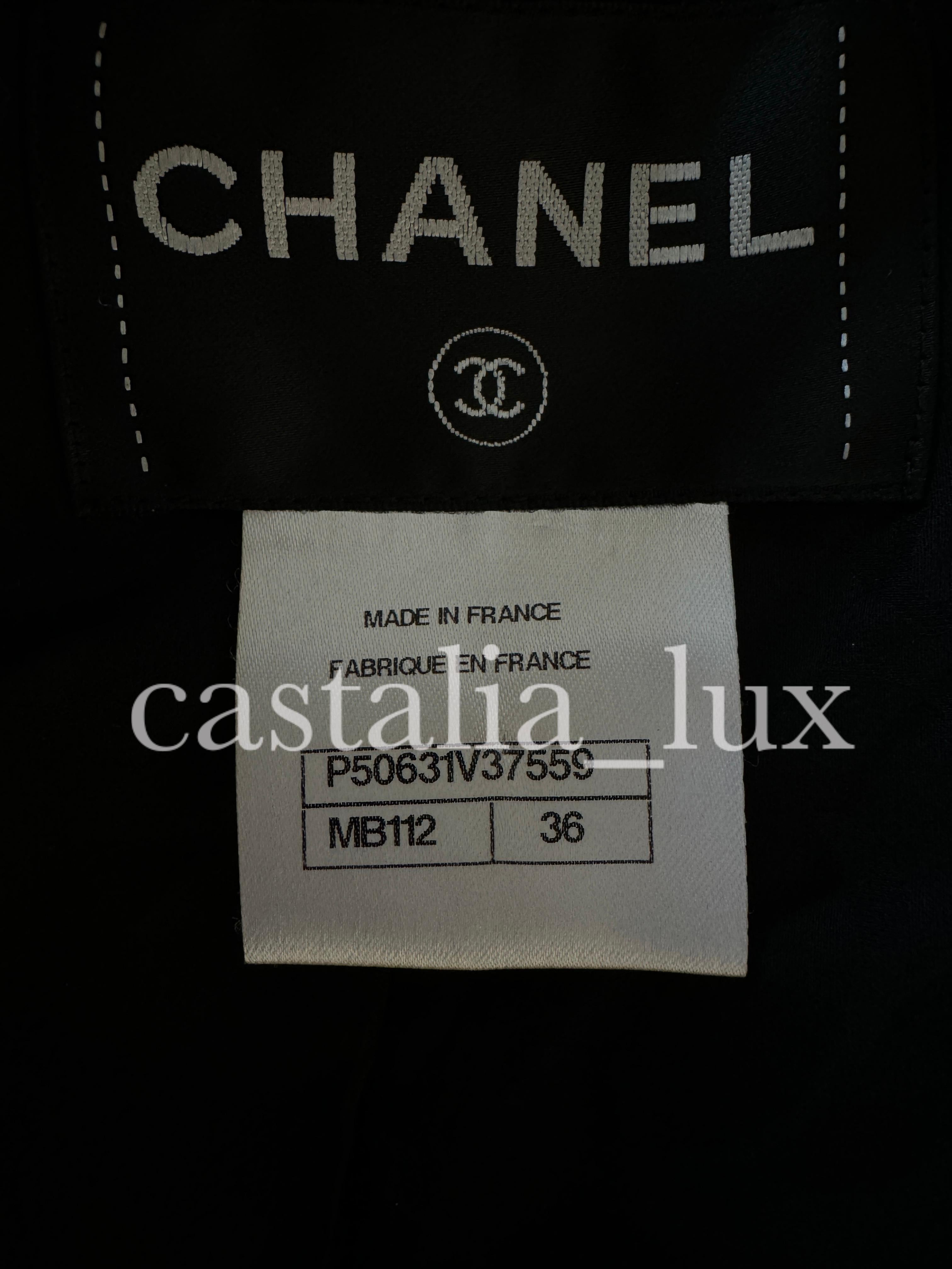 Chanel 9K$  Veste emblématique Gigi Hadid en tweed 15