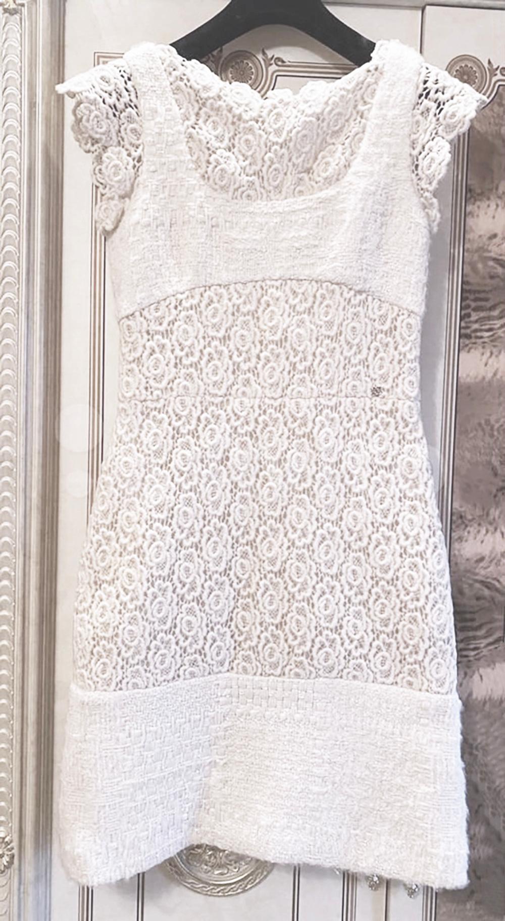 Chanel 9K$ Lesage Tweed- und Stickerei-Kleid aus Tweed im Angebot 3