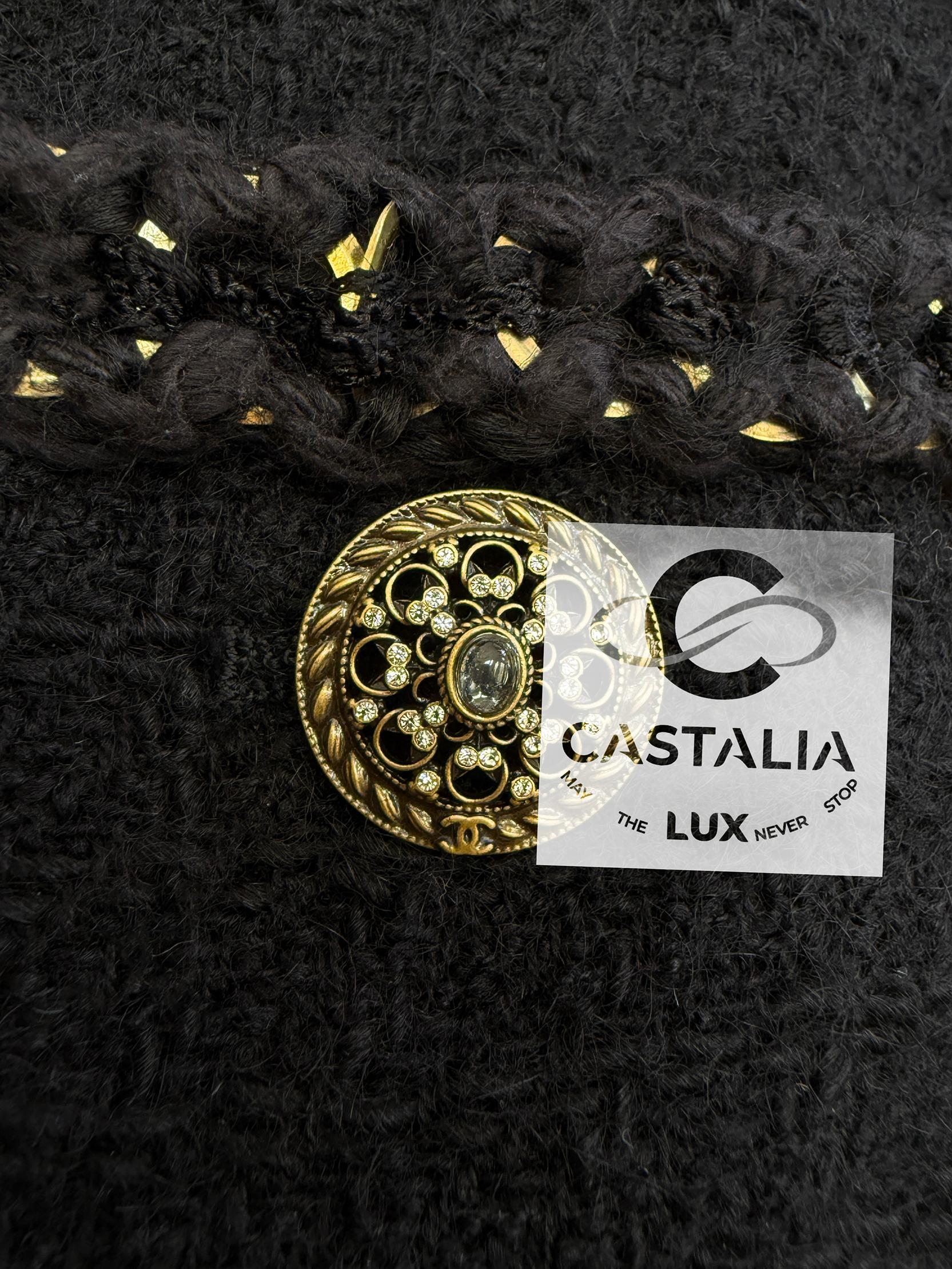 Chanel 9K$ Melania Trump Style Black Tweed Jacket with Chains 34 FR For Sale 8
