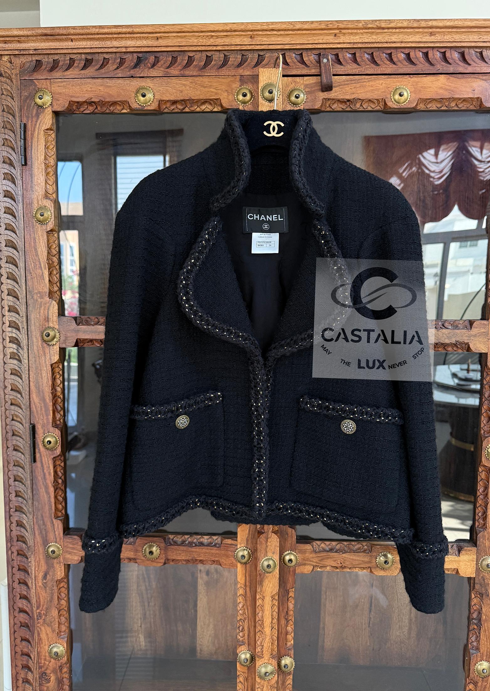 Chanel 9K$ Melania Trump Style Black Tweed Jacket with Chains 34 FR For Sale 1