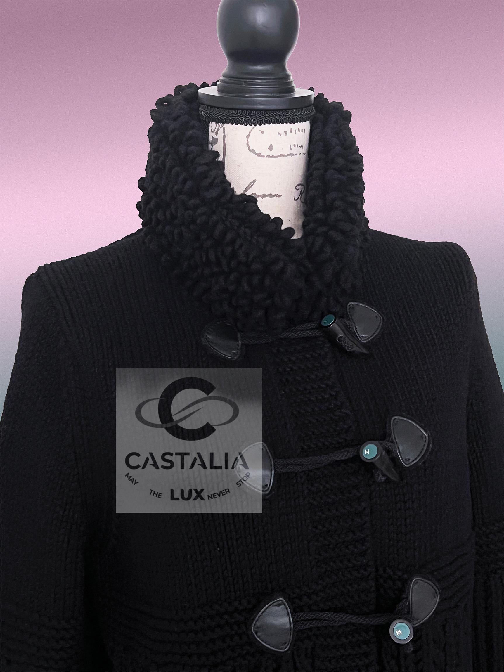 Chanel 9K$ Nueva Chaqueta negra de cachemira esponjosa 40 FR en venta 2