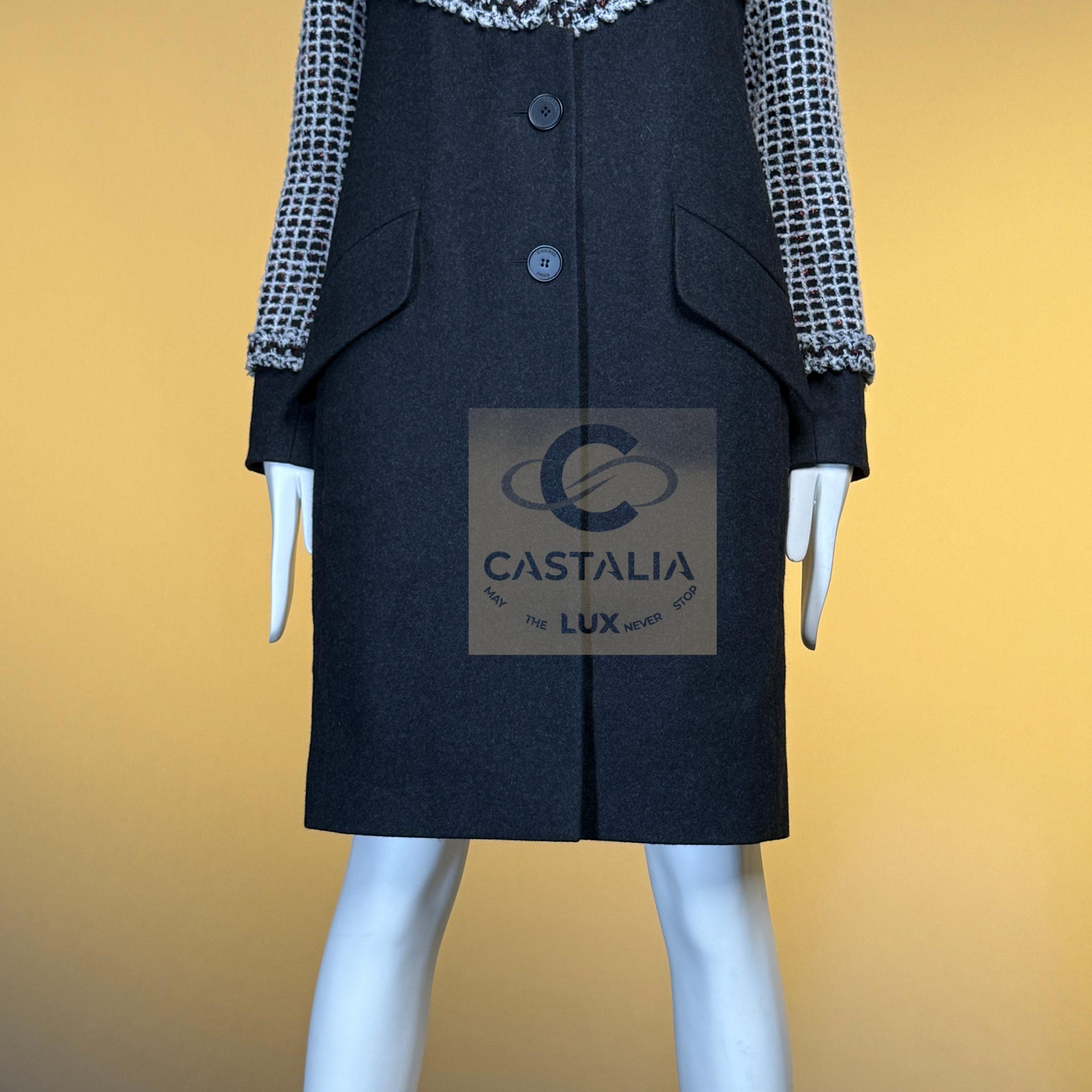 Chanel 9K$ neue CC Gripoix Knöpfe Artefakt Tweed Jacke 36 FR im Angebot 11