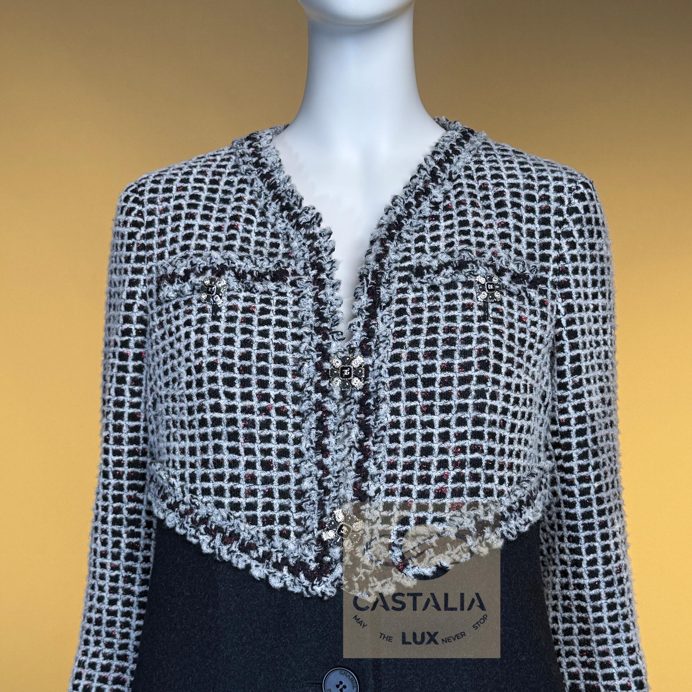 Chanel 9K$ neue CC Gripoix Knöpfe Artefakt Tweed Jacke 36 FR im Angebot 3