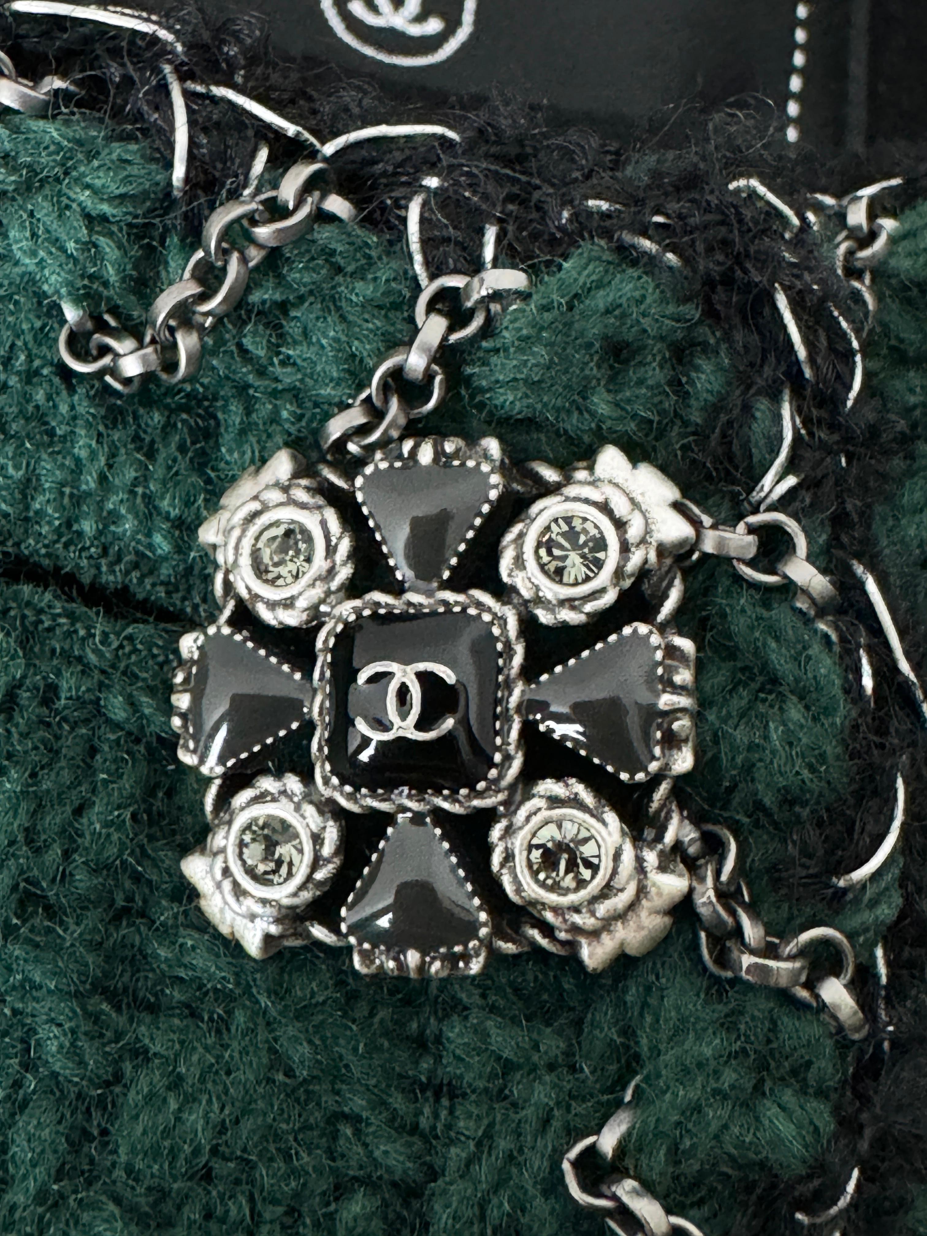 Chanel 9K$ New Chain Trim Jacket with Jewel Buttons In New Condition In Dubai, AE