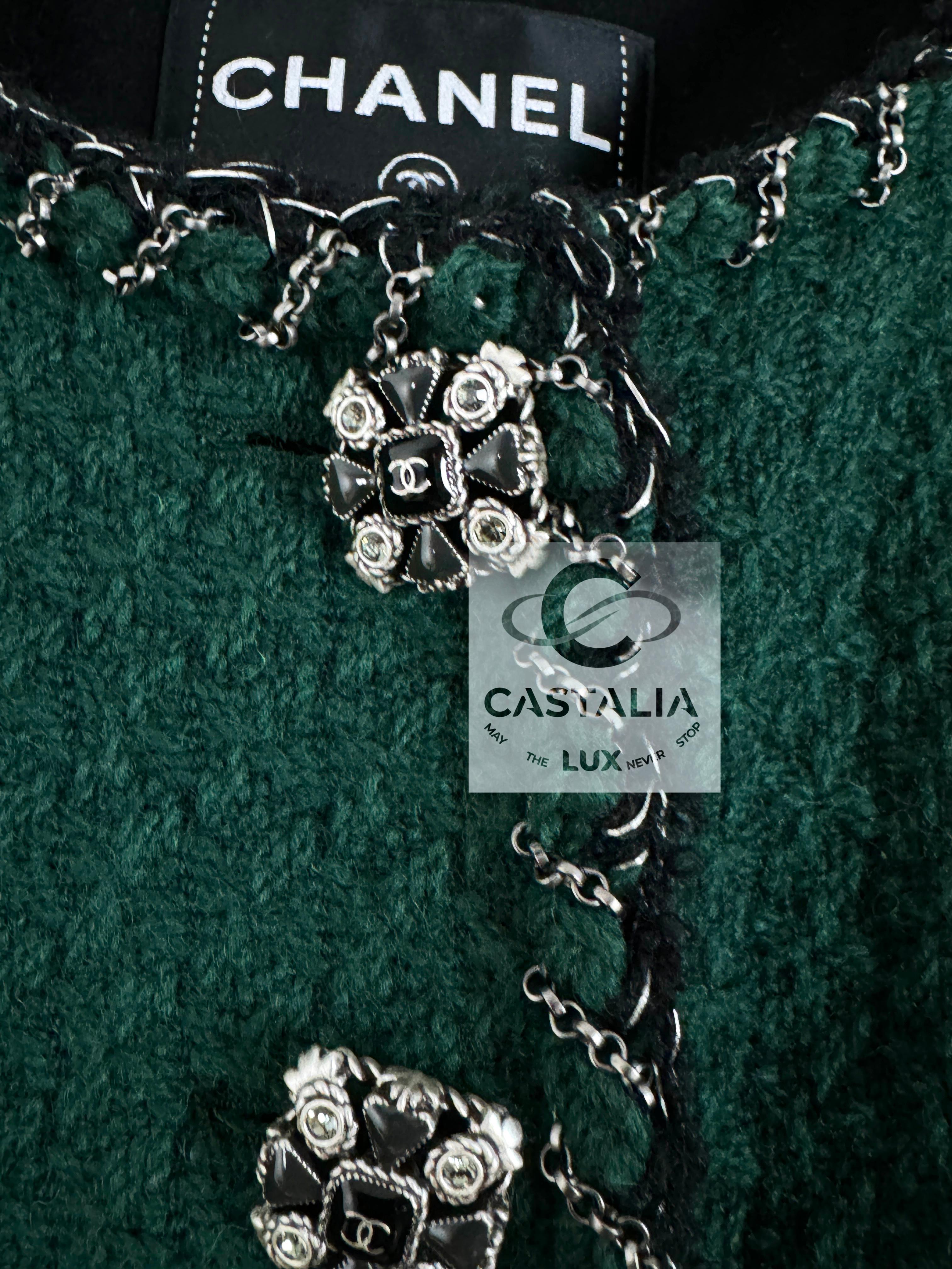 Chanel 9K$ New Chain Trim Jacket with Jewel Buttons 3