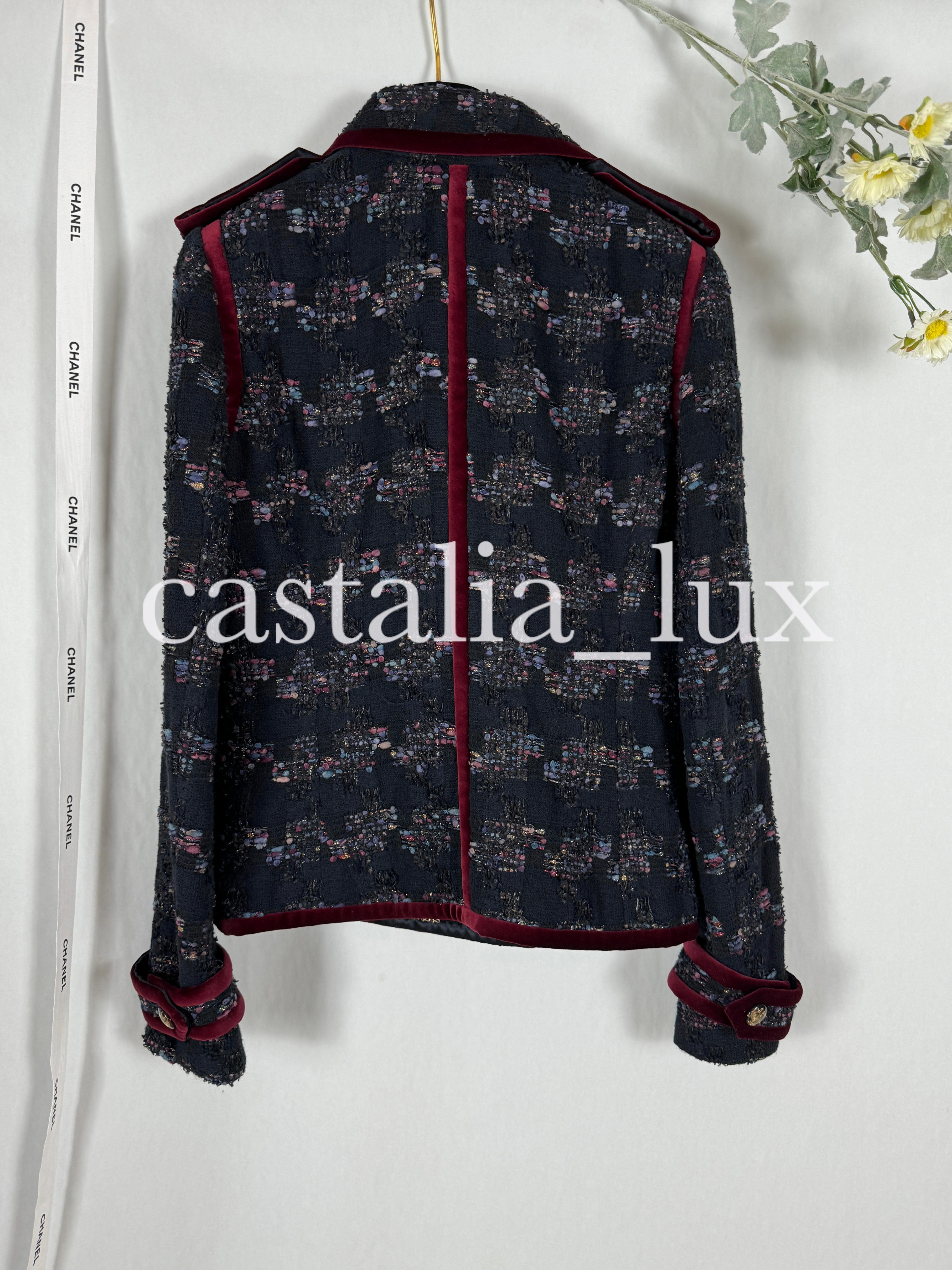 Chanel 9K$ New Extremely Rare Black Tweed Jacket 9