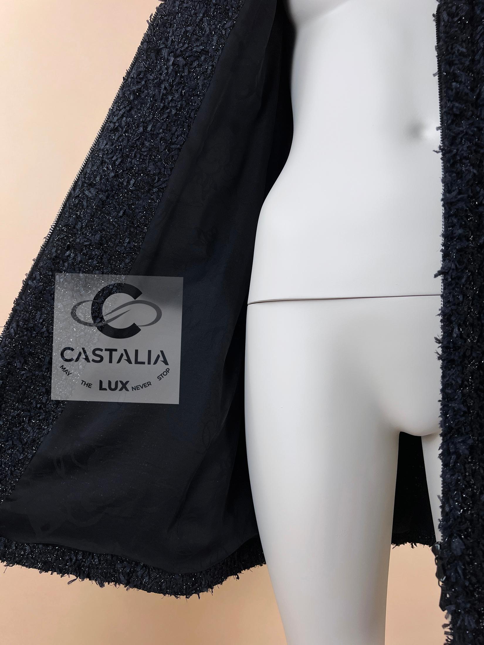 Chanel 9K$ Nueva París / Dubai Chaqueta de tweed Lesage negra 38 FR en venta 11