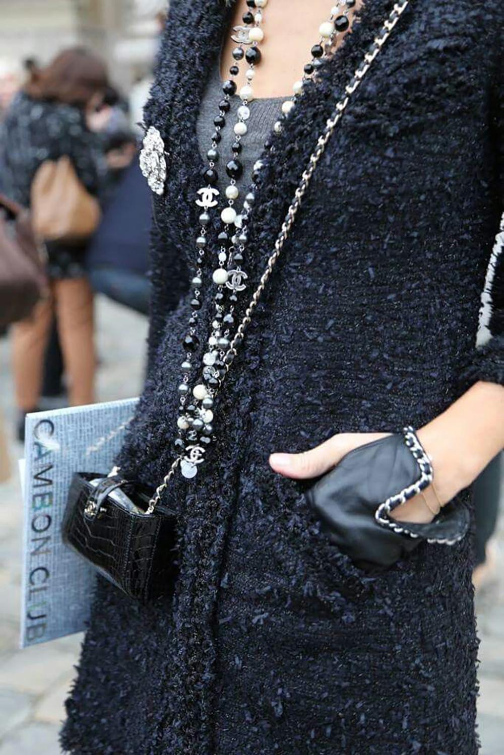 Chanel 9K$ Nueva París / Dubai Chaqueta de tweed Lesage negra 38 FR Negro en venta