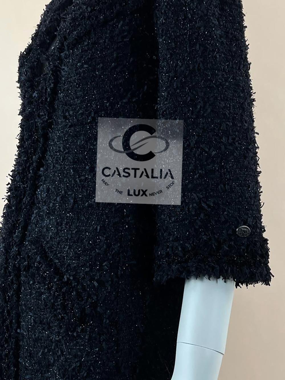 Chanel 9K$ Nueva París / Dubai Chaqueta de tweed Lesage negra 38 FR en venta 3