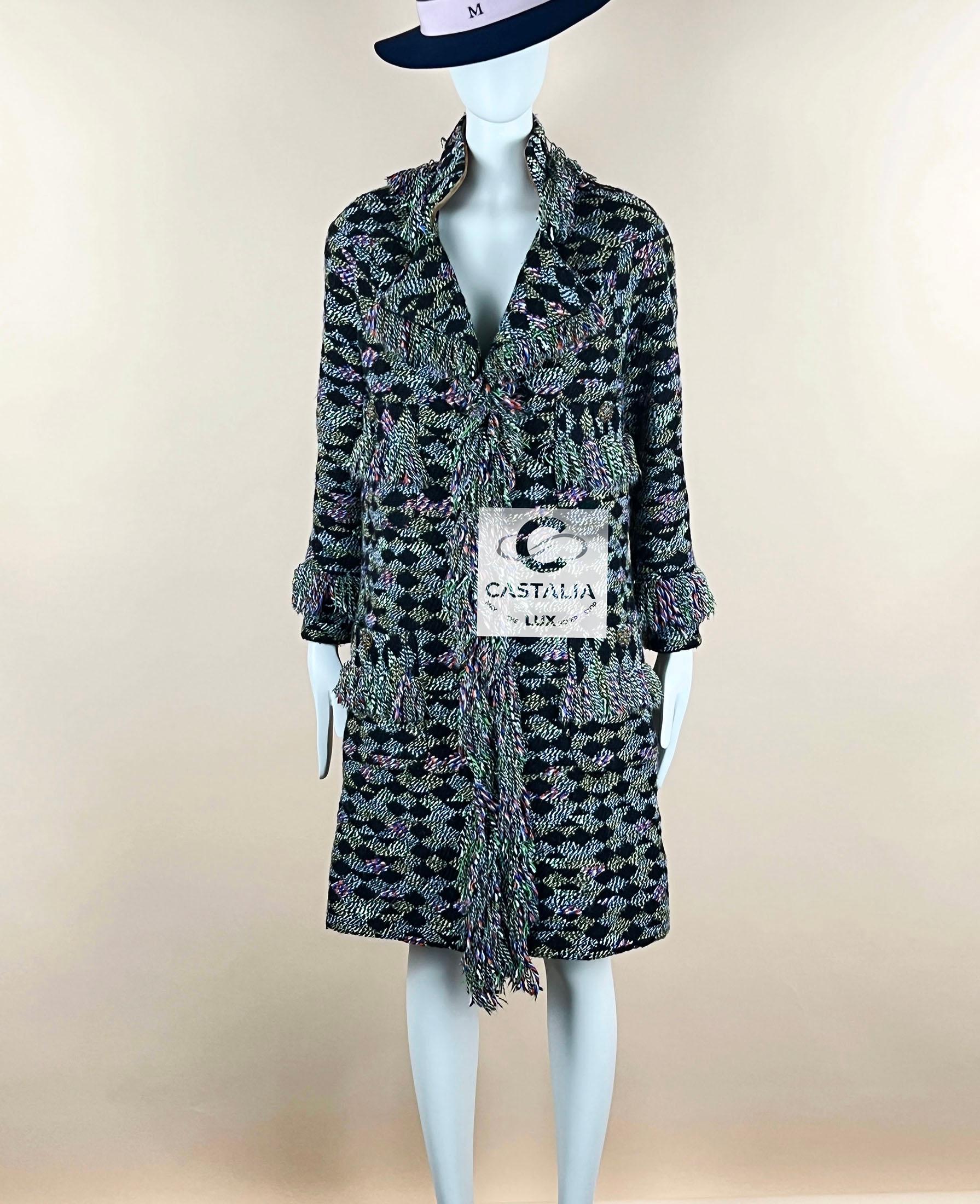 Chanel 9K$ New Paris / Salzburg Tweed Coat 6