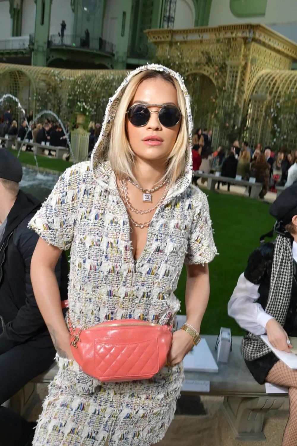Women's or Men's Chanel 9K$ New Rita Ora Style Lesage Tweed Jacket