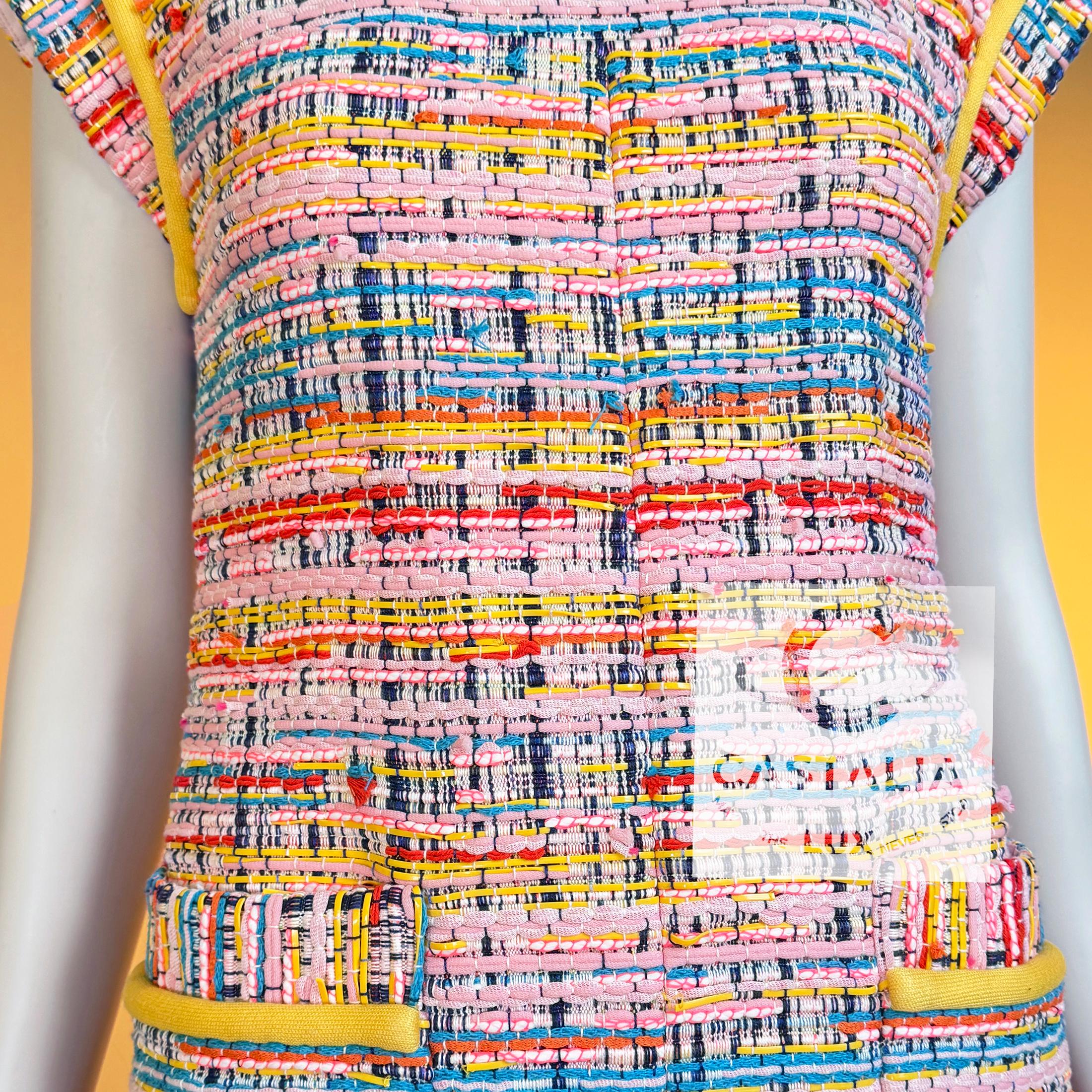 CHANEL 9K$ New Robot Collection Lesage Robe en tweed 36 FR en vente 6