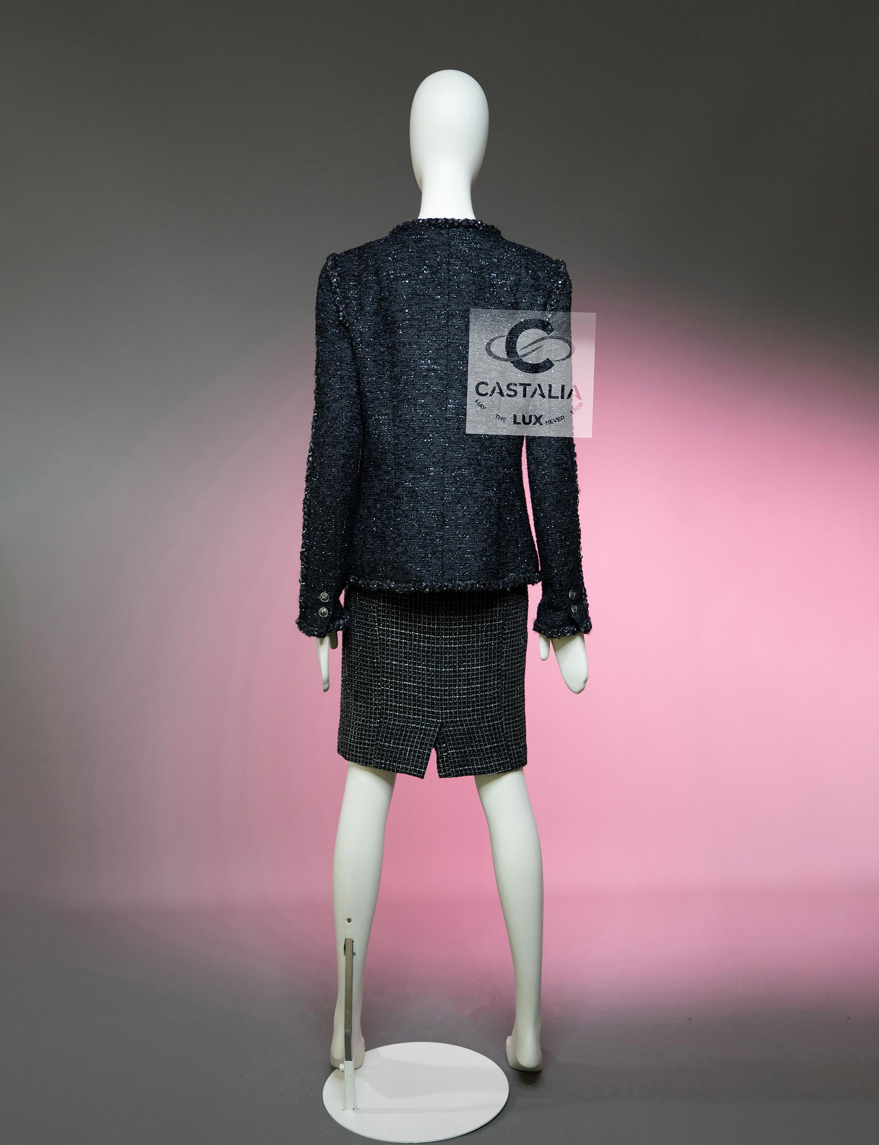 CHANEL 9K$ Paris / Dallas Black Shimmer Tweed Jacket 42 FR For Sale 9