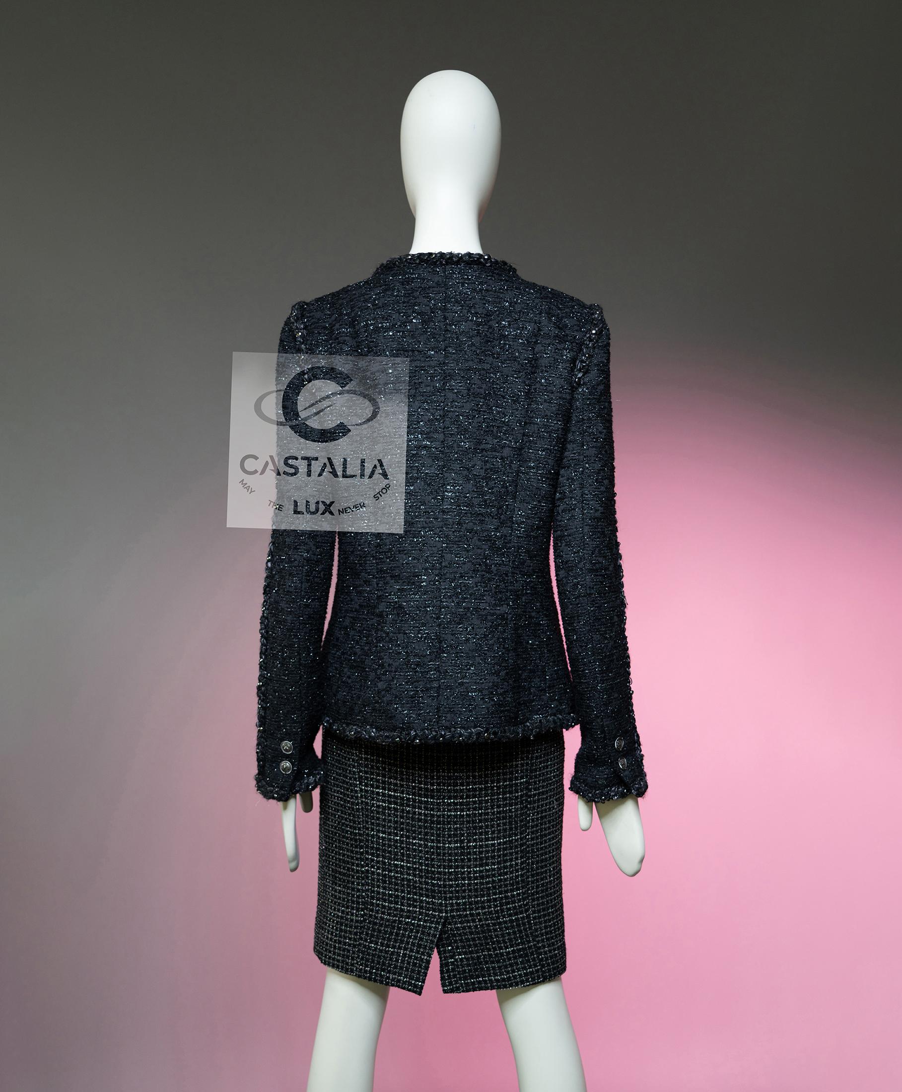 CHANEL 9K$ Paris / Dallas Black Shimmer Tweed Jacket 42 FR For Sale 10