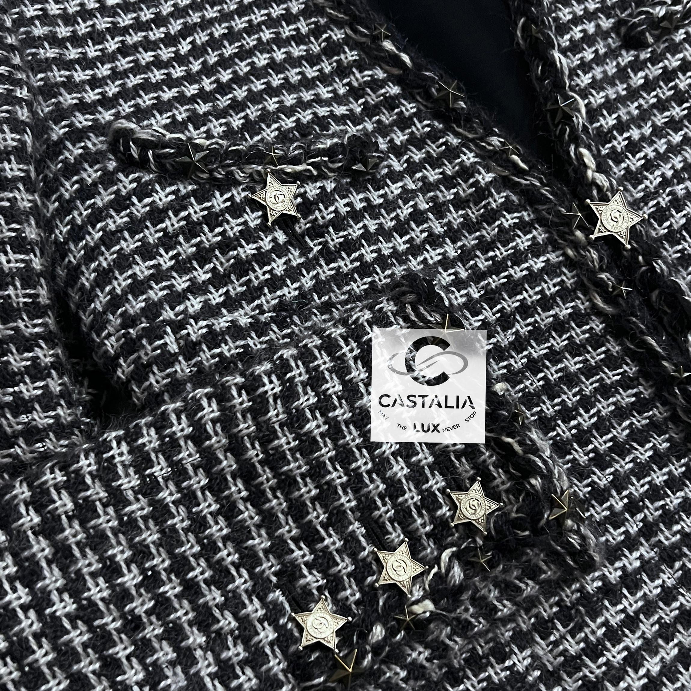 Chanel 9K$ Paris / Dallas Star Studded Tweed Jacket 8