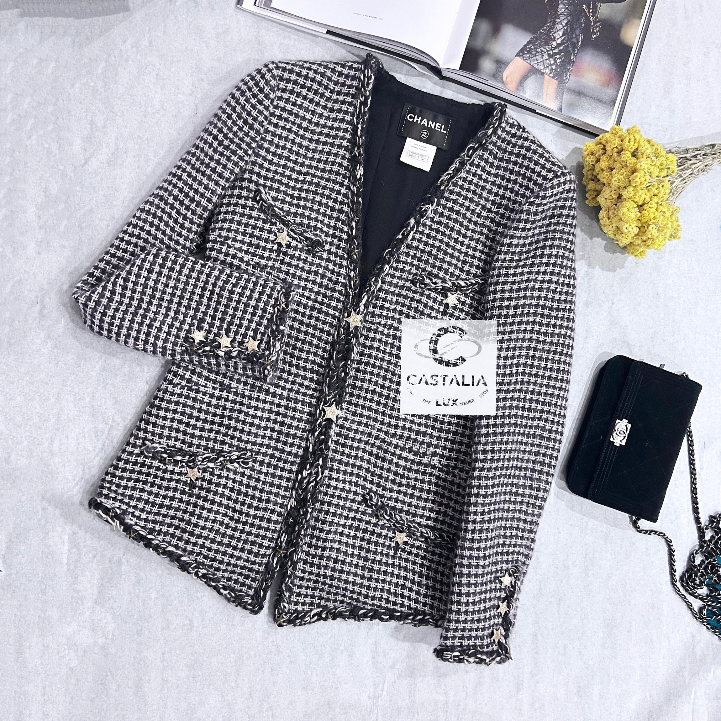 Black Chanel 9K$ Paris / Dallas Star Studded Tweed Jacket
