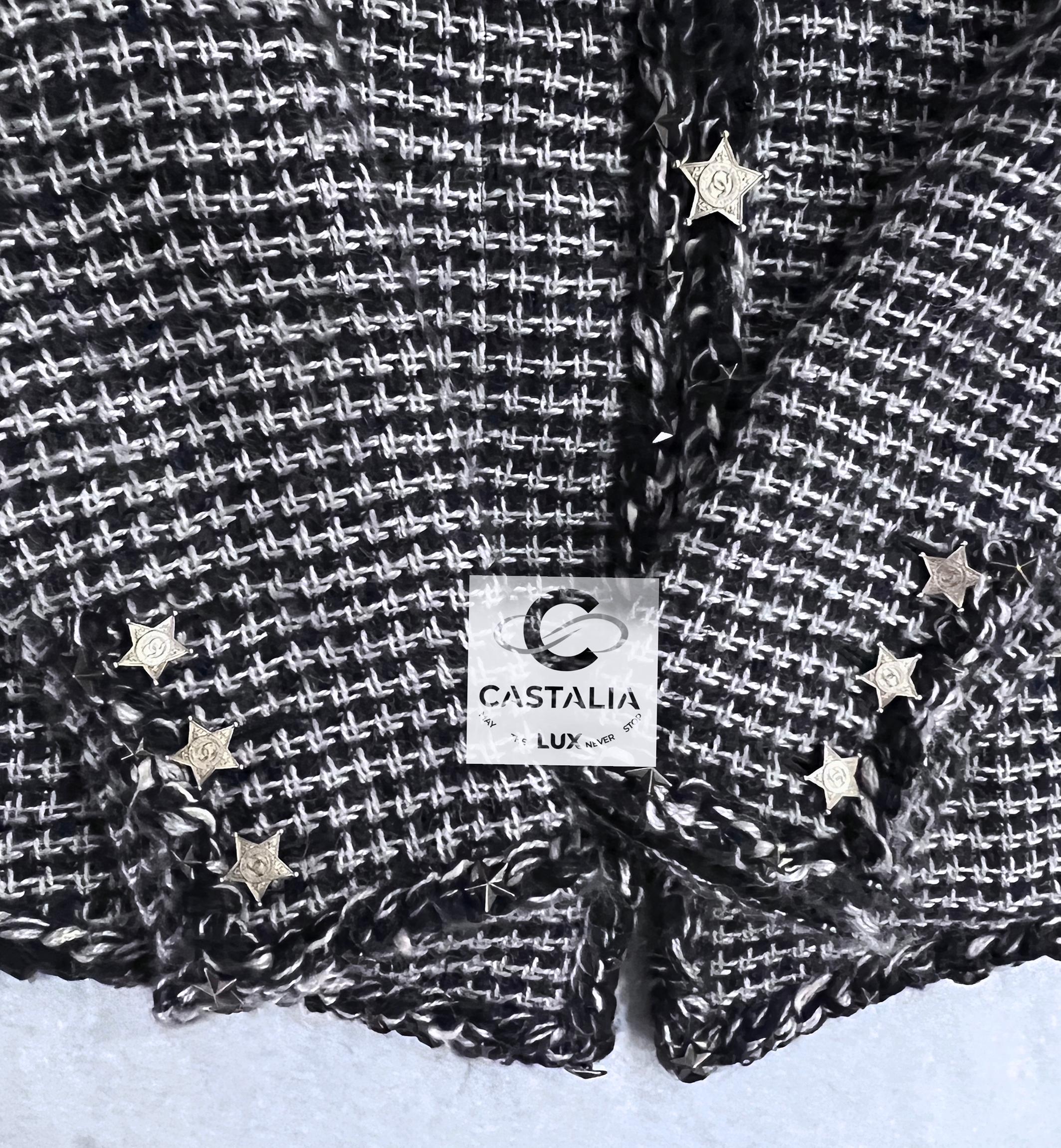 Chanel 9K$ Paris / Dallas Star Studded Tweed Jacket In Excellent Condition In Dubai, AE