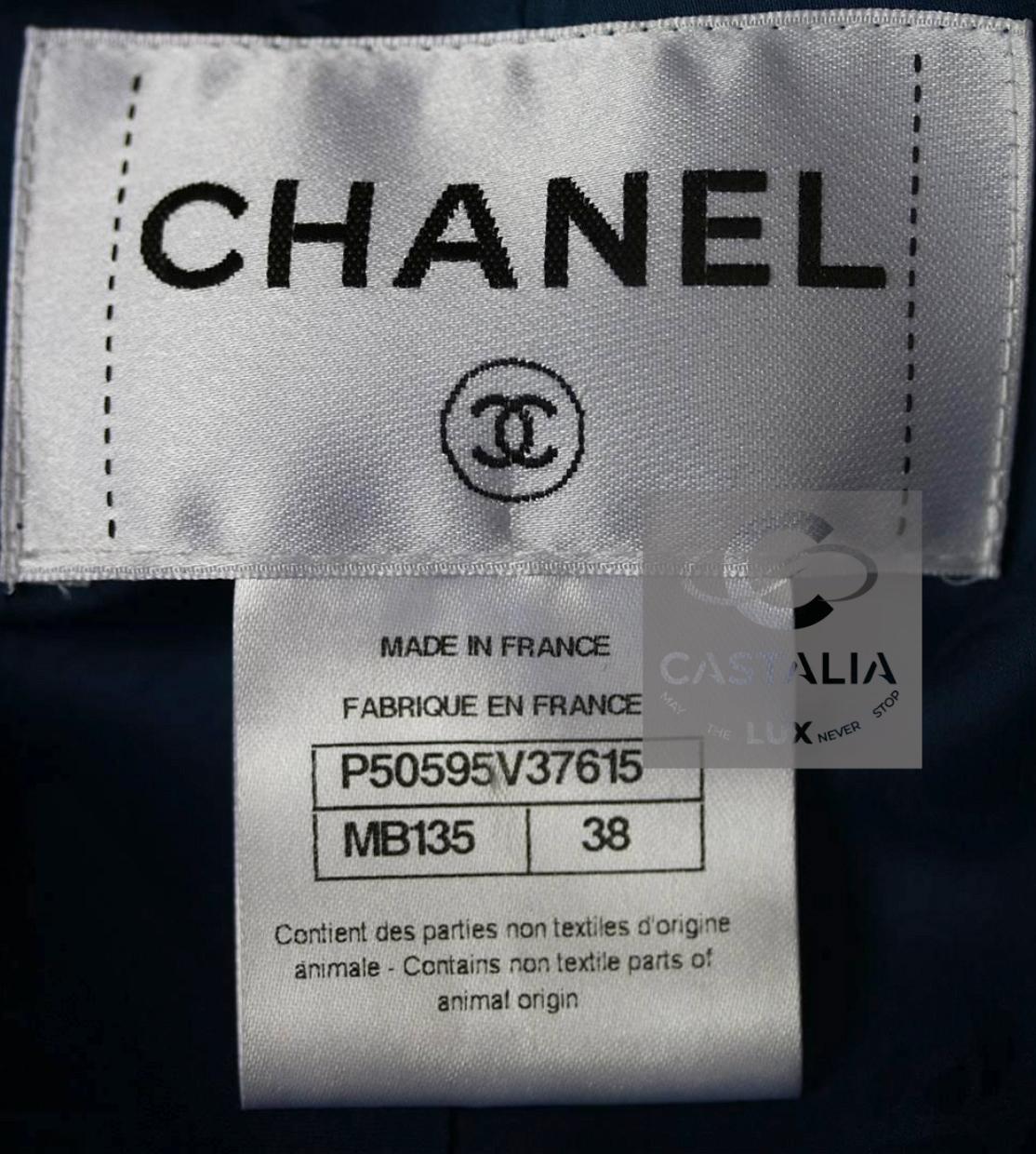 CHANEL 9K$ Paris / Dubai Runway Veste en tweed kaléidoscopique 38 FR en vente 6