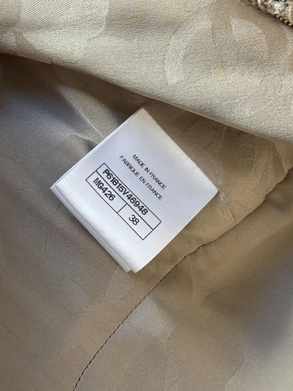 Chanel 9K$ Parigi / Egitto Giacca in tweed beige da passerella 38 FR in vendita 4