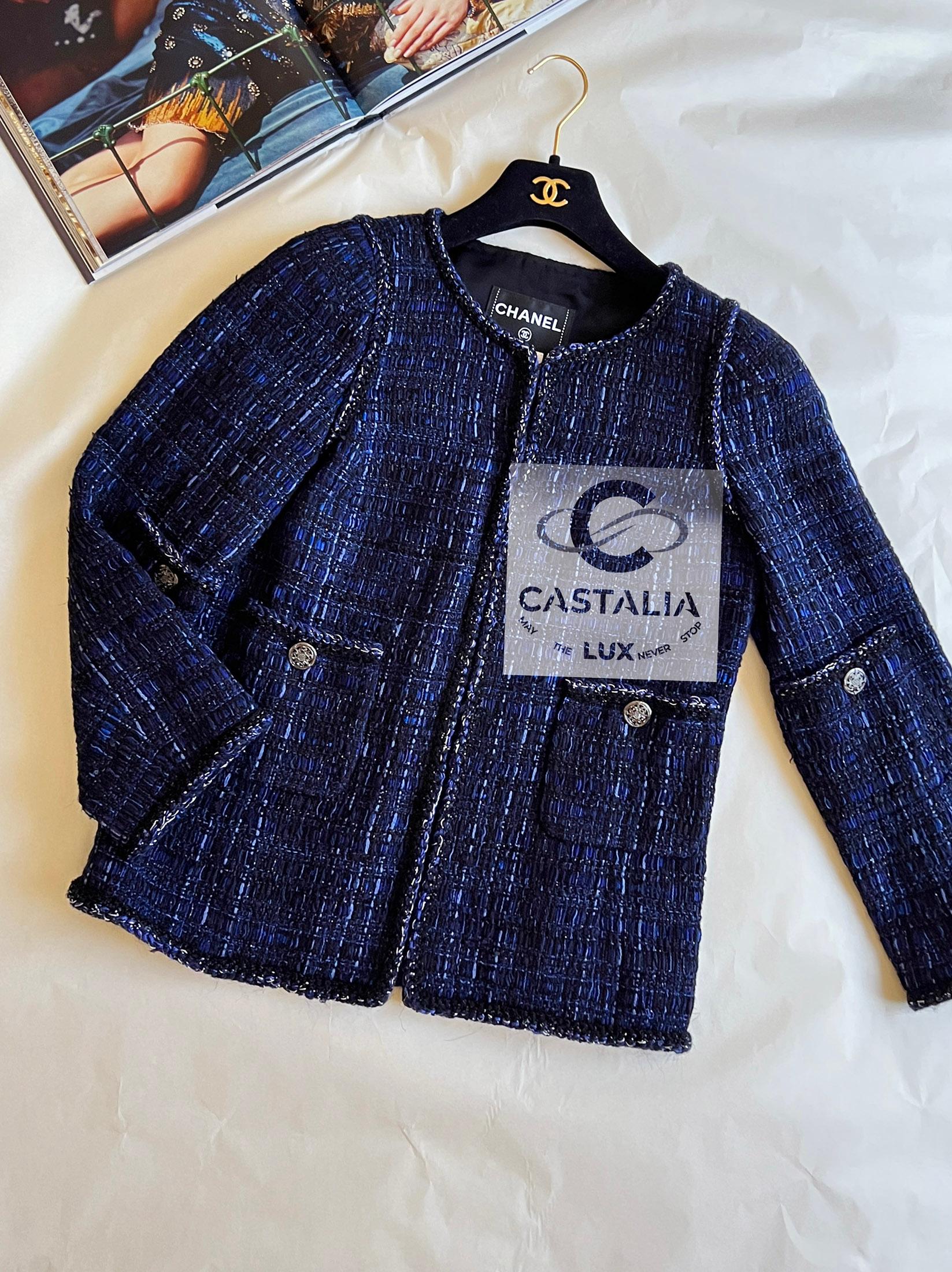 Femenino o masculino Chanel 9K$ París / Shanghai Chaqueta de tweed Lesage 38 FR en venta