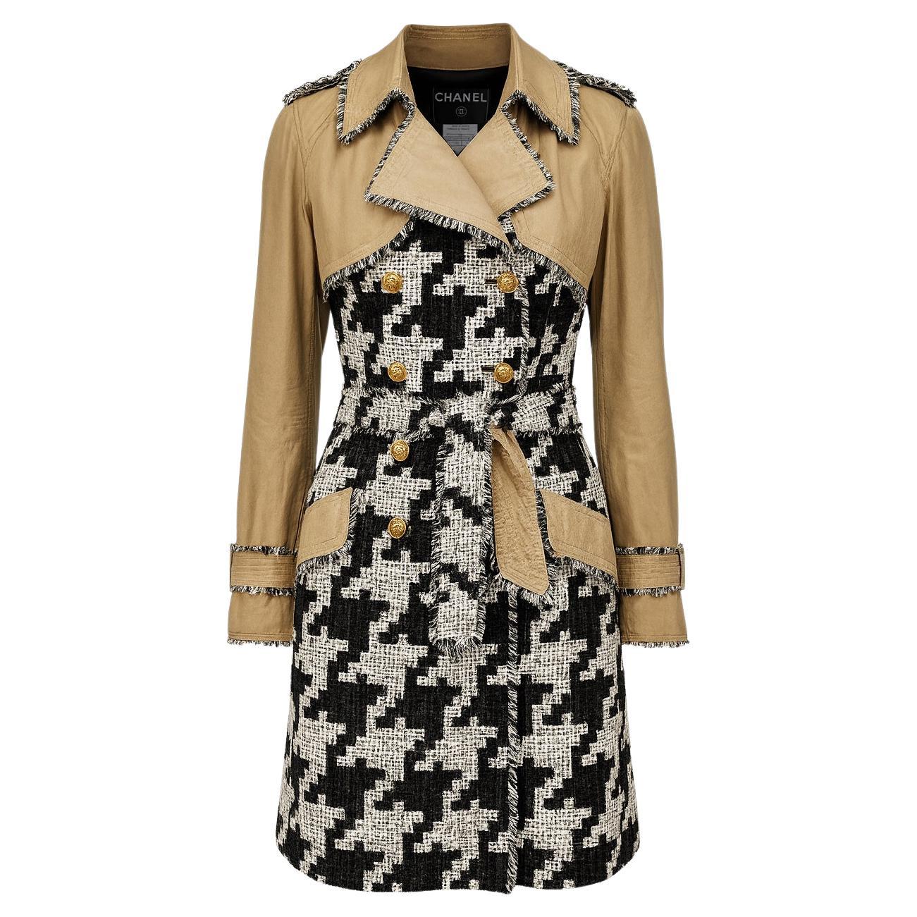 Chanel 9K$ Rarest Vogue Cover Tweed Trench Coat 36 FR in vendita