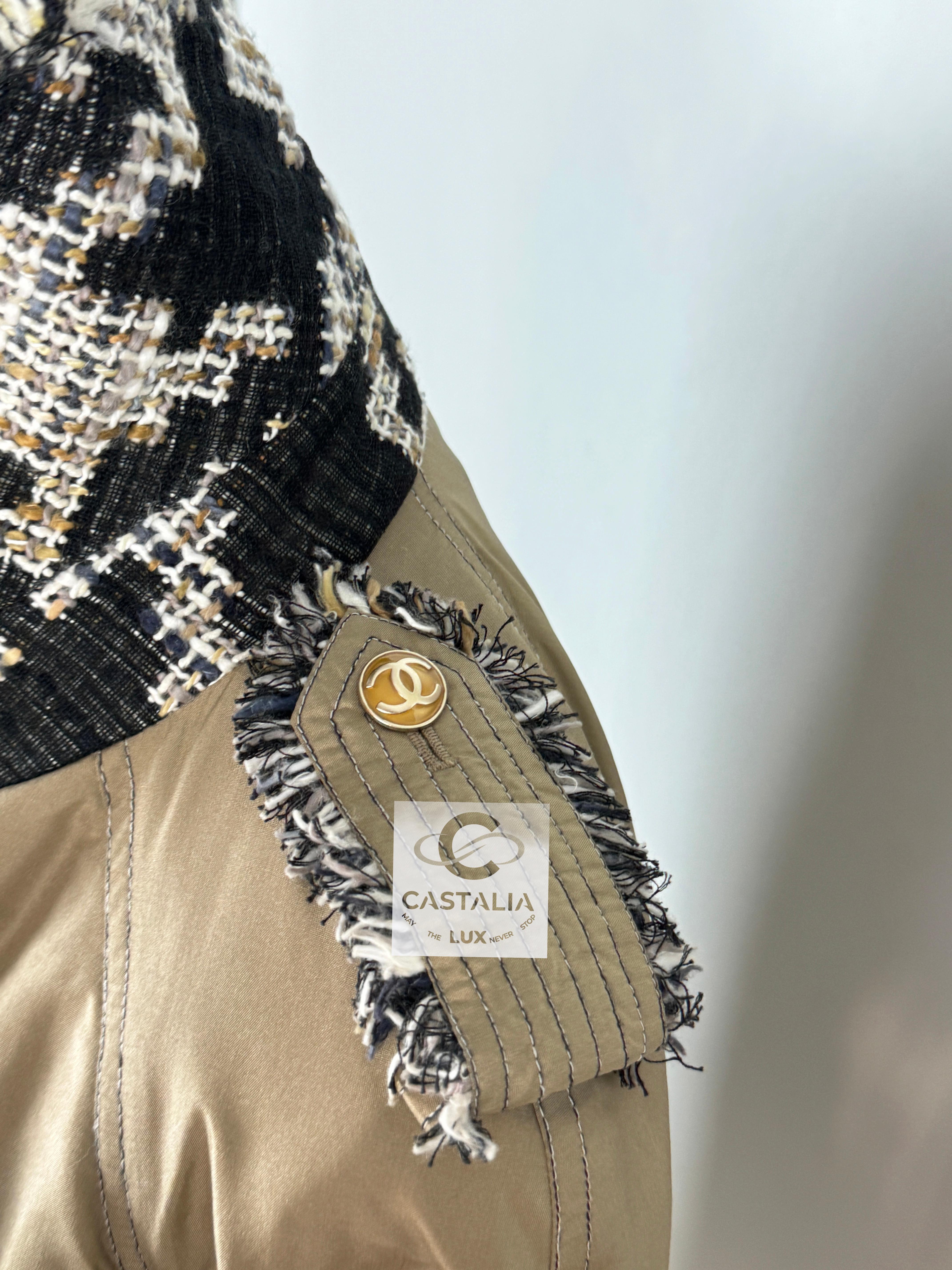 Chanel 9K$ Rarest Vogue Cover Tweed Trench Coat 8