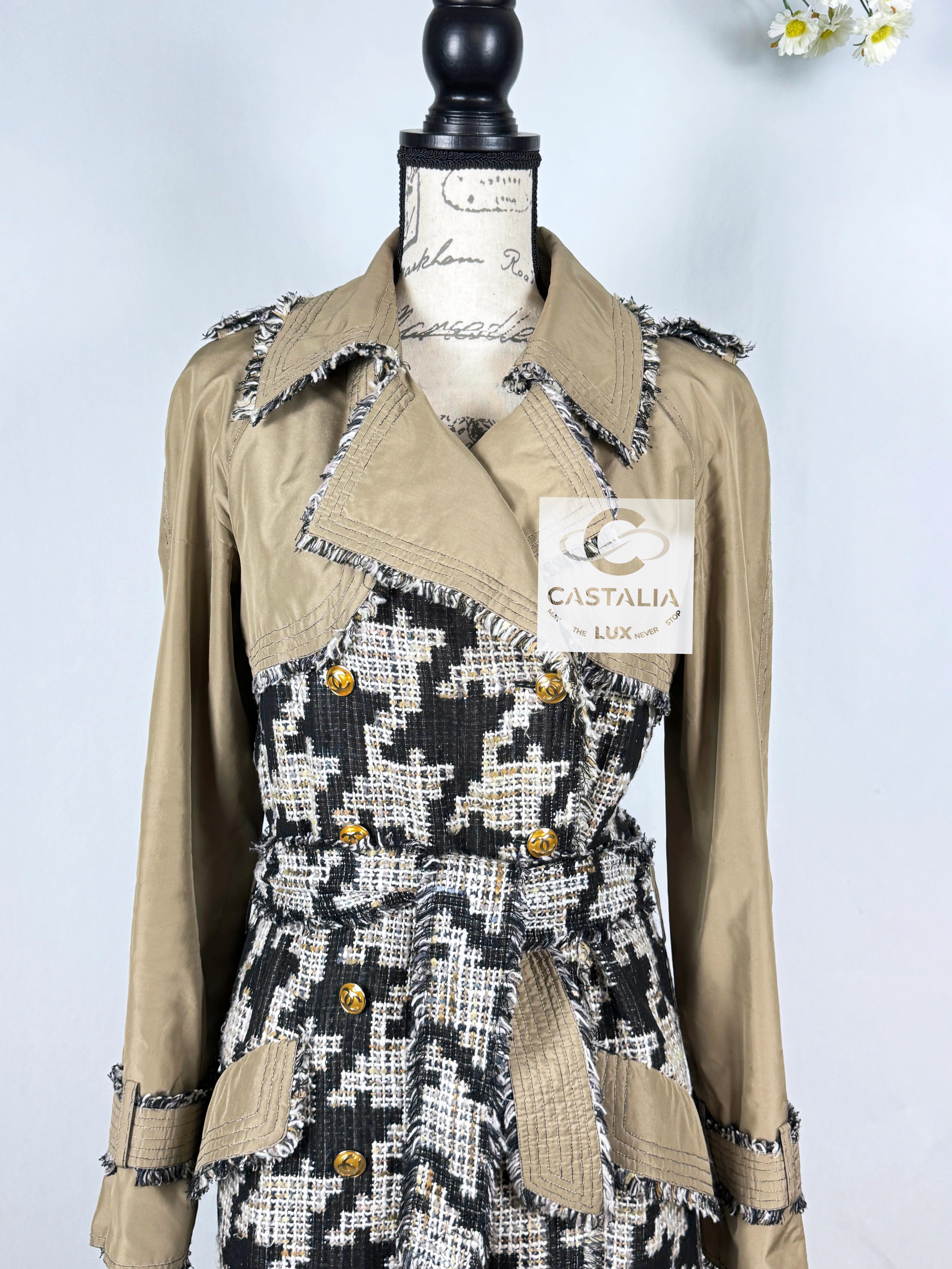 Chanel 9K$ Rarest Vogue Cover Tweed Trench Coat 3